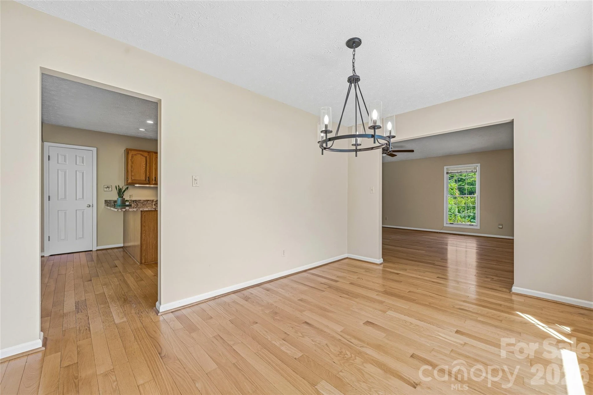 279 Woody Lane - Photo 18