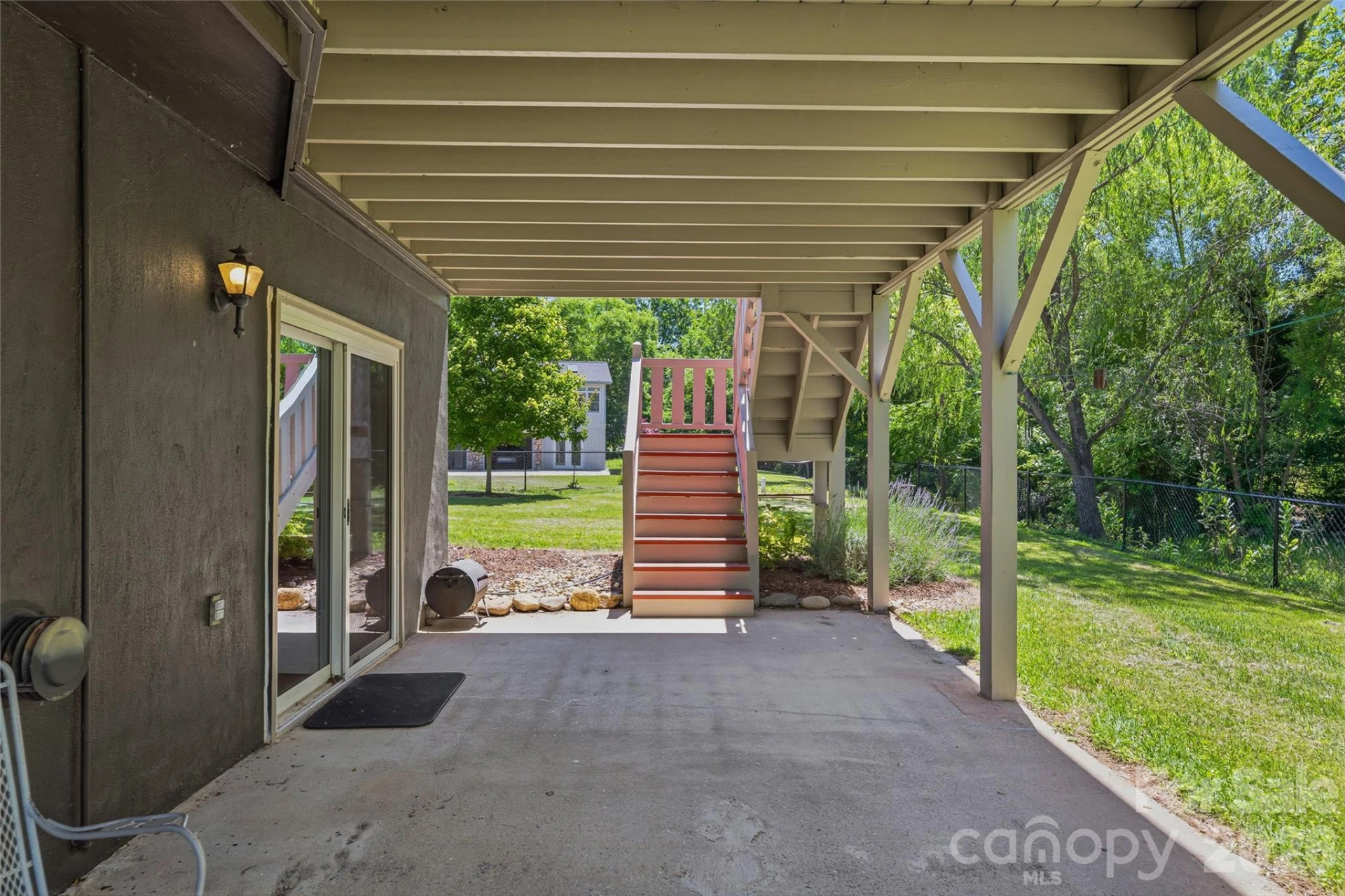 279 Woody Lane - Photo 36