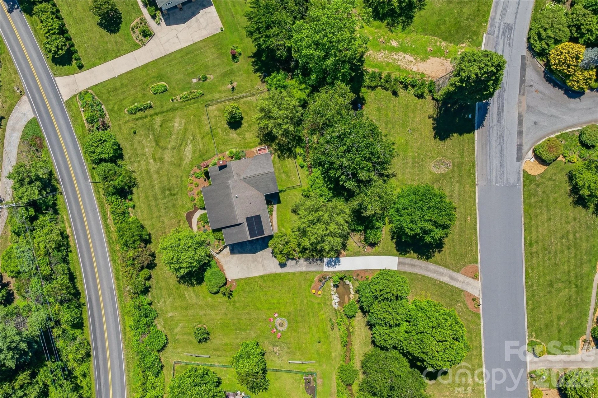 279 Woody Lane - Photo 42