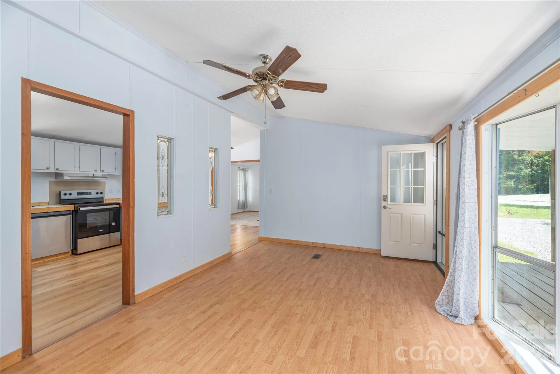 1458 Old Balsam Road - Photo 4