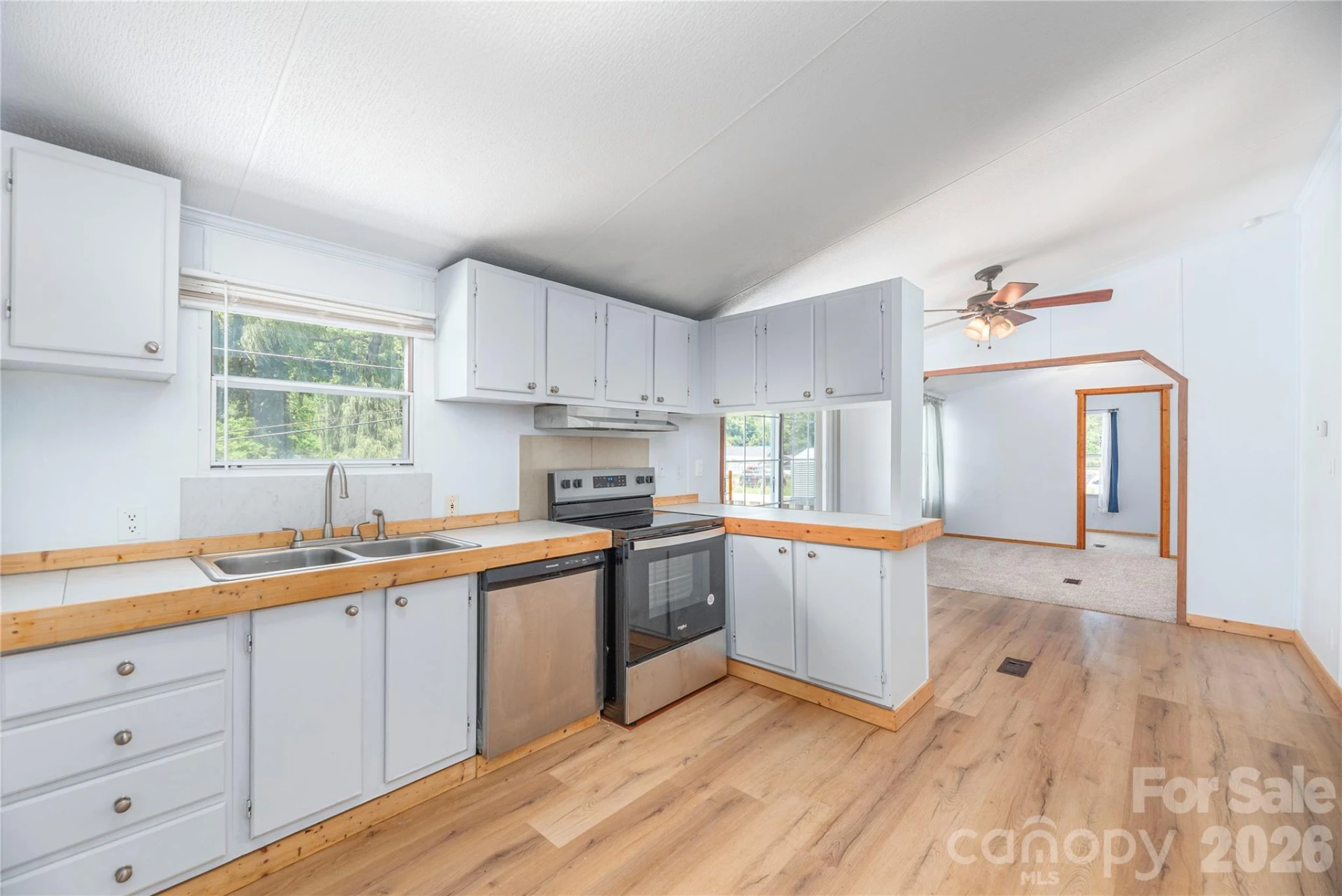 1458 Old Balsam Road - Photo 5