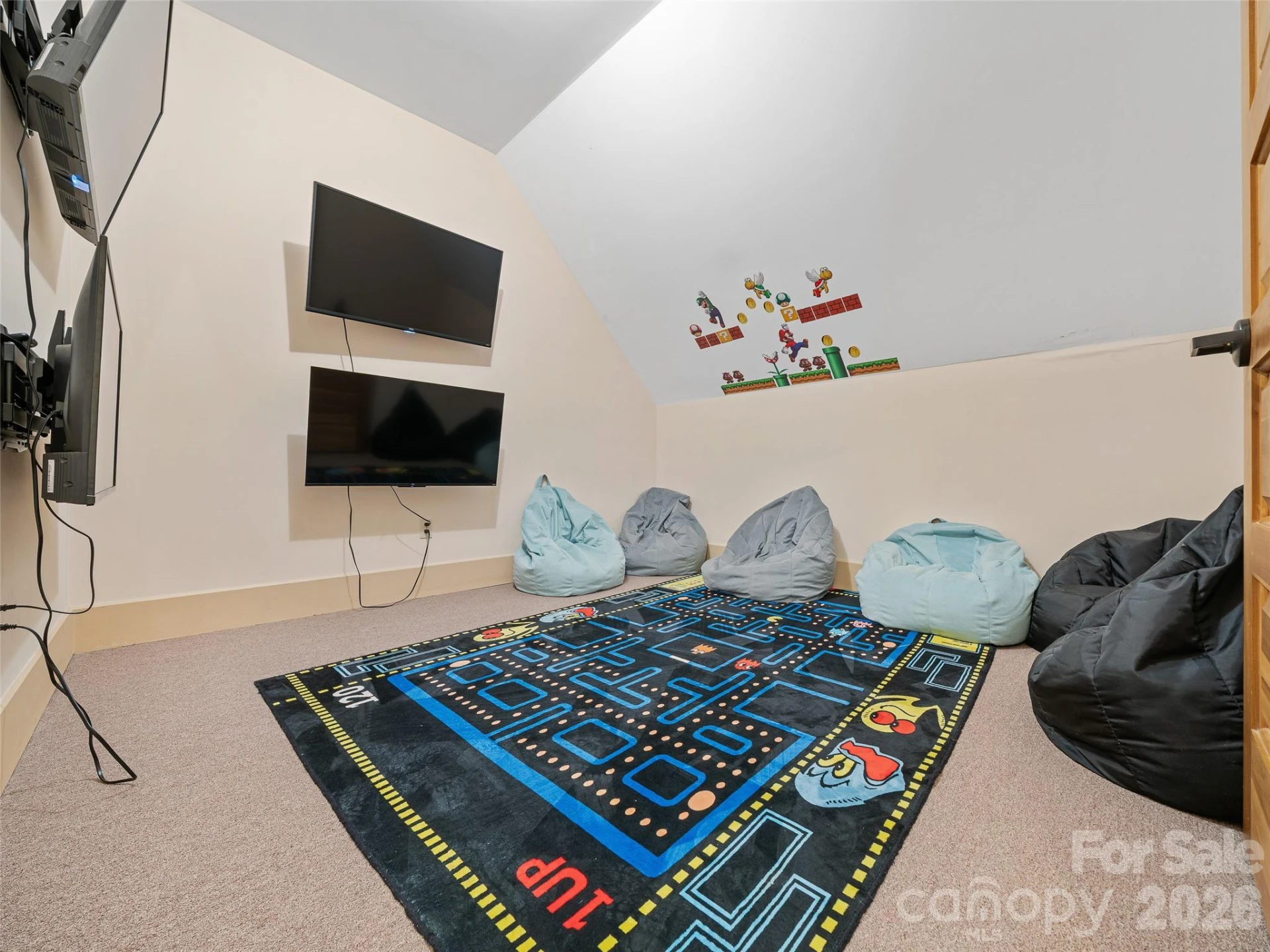 1470 Thermal City Road - Photo 32