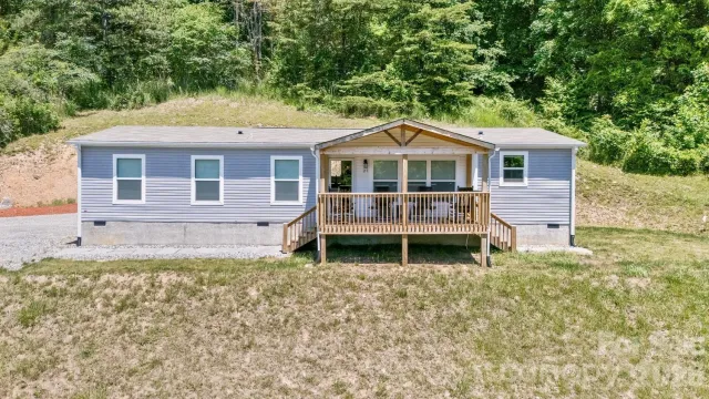 27 Spuds Lane, Weaverville, NC, 28787
