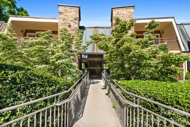 203 Bowling Park Road, Asheville, NC, 28803