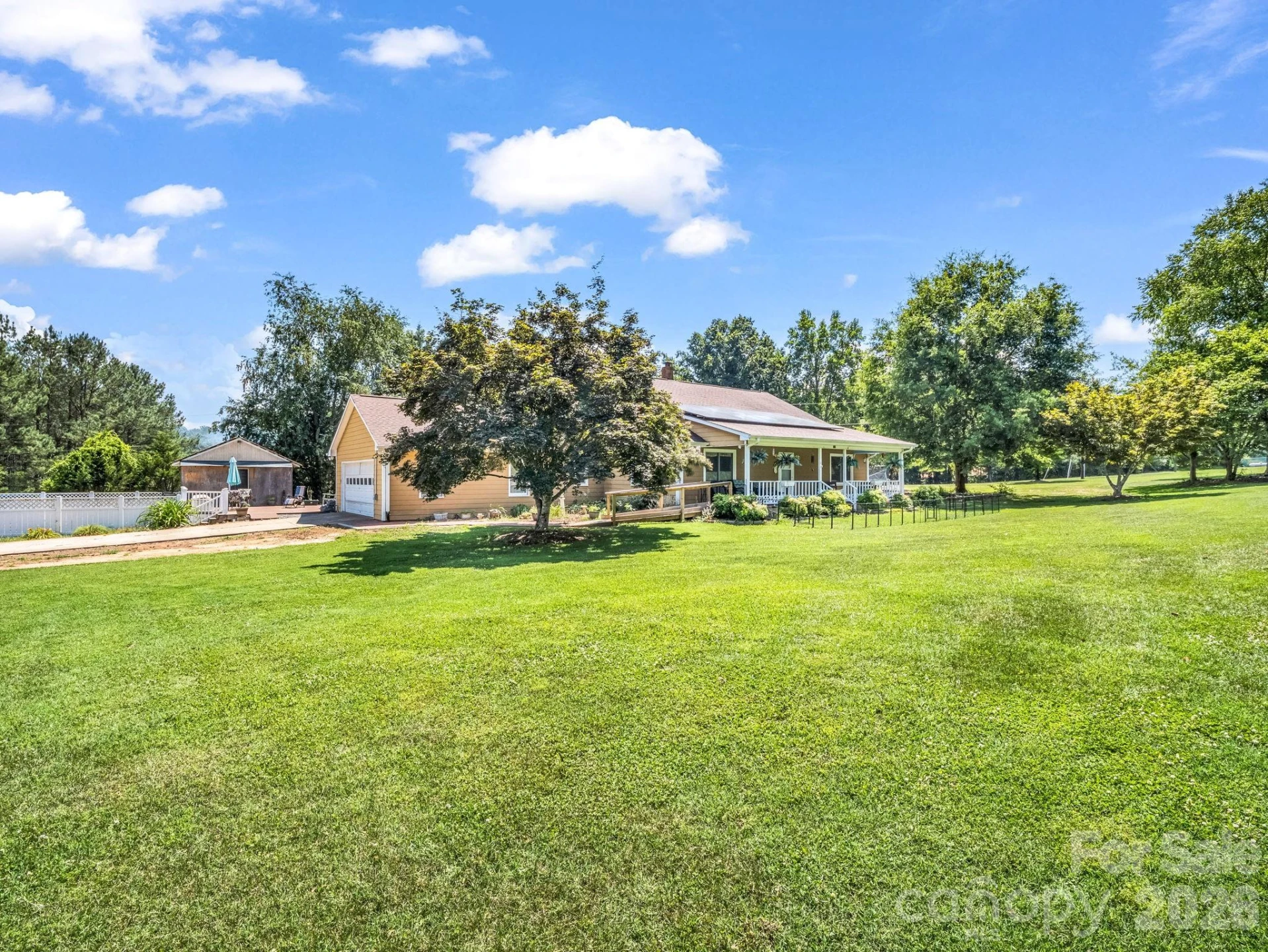 202 Sunset Memorial Road - Photo 3