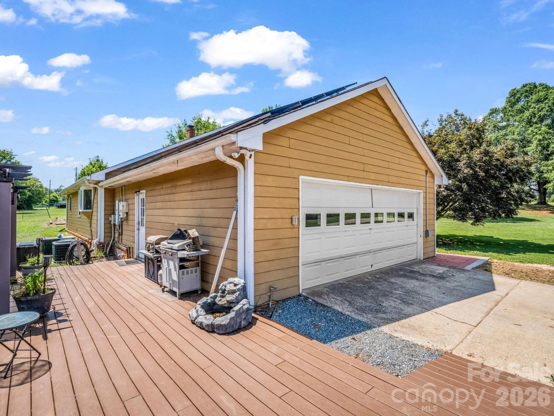 202 Sunset Memorial Road - Photo 4