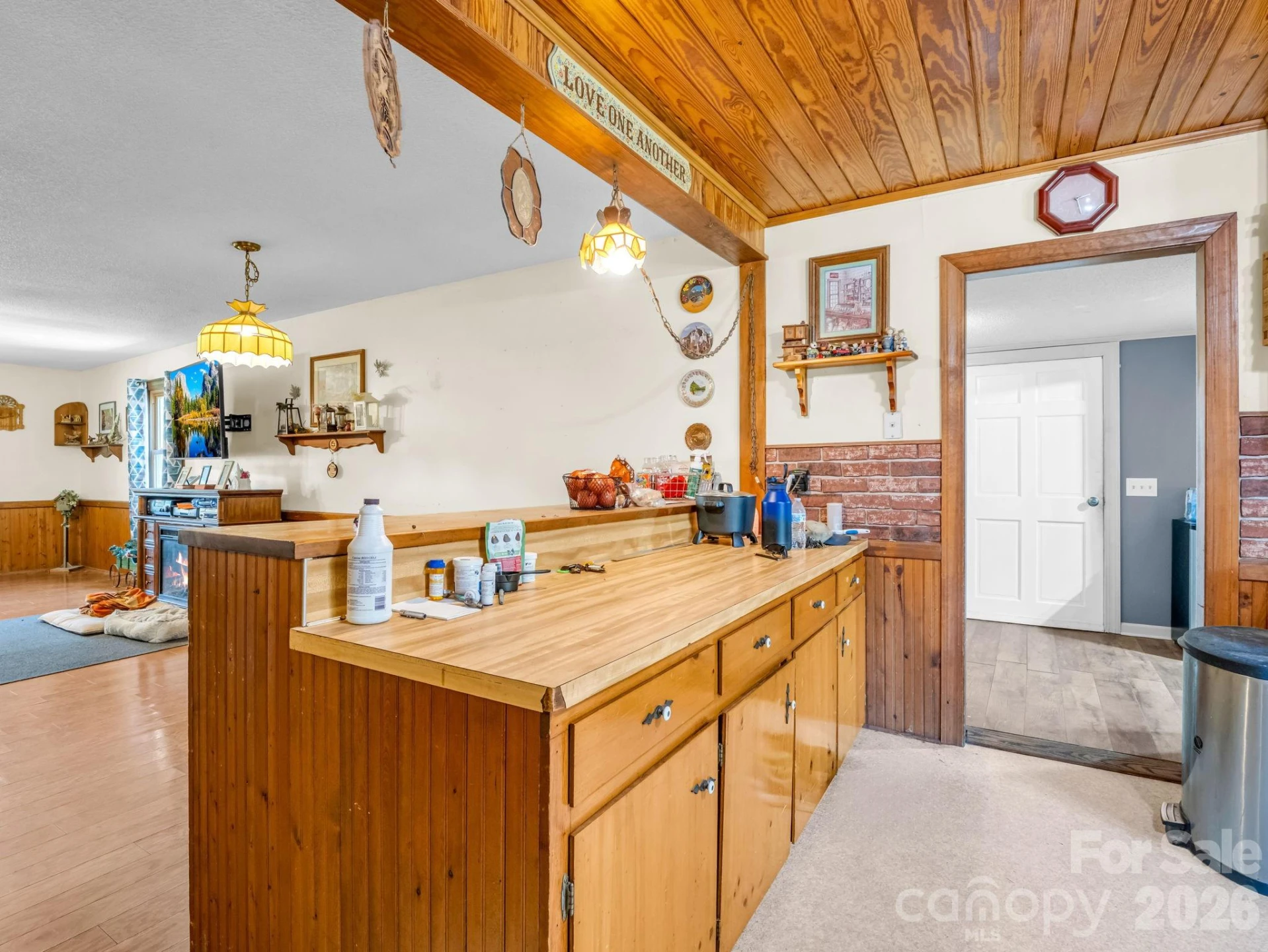 202 Sunset Memorial Road - Photo 8