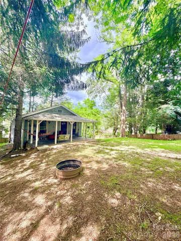 14 Border Street, Black Mountain, NC, 28711
