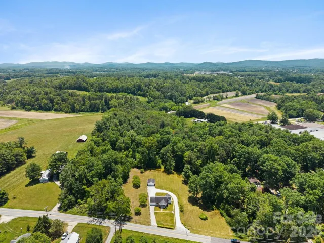 1230 Dana Road, Hendersonville, NC, 28792