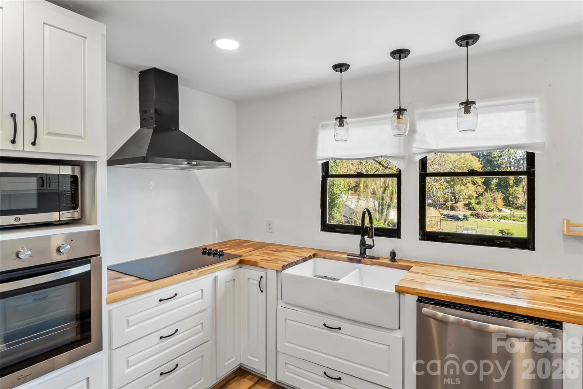 325 Dogwood Lane - Photo 11