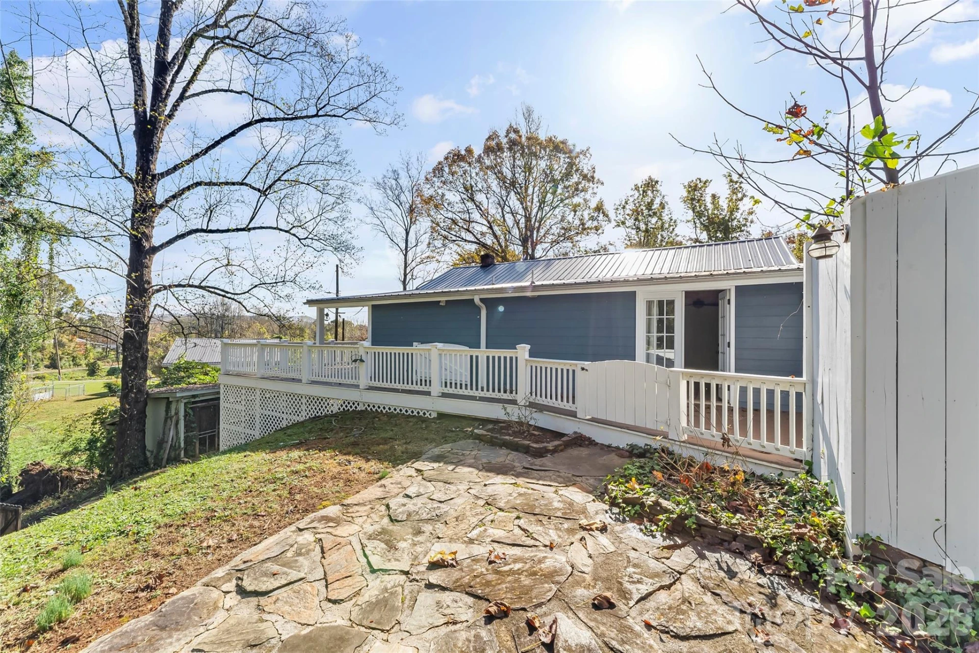 325 Dogwood Lane - Photo 24
