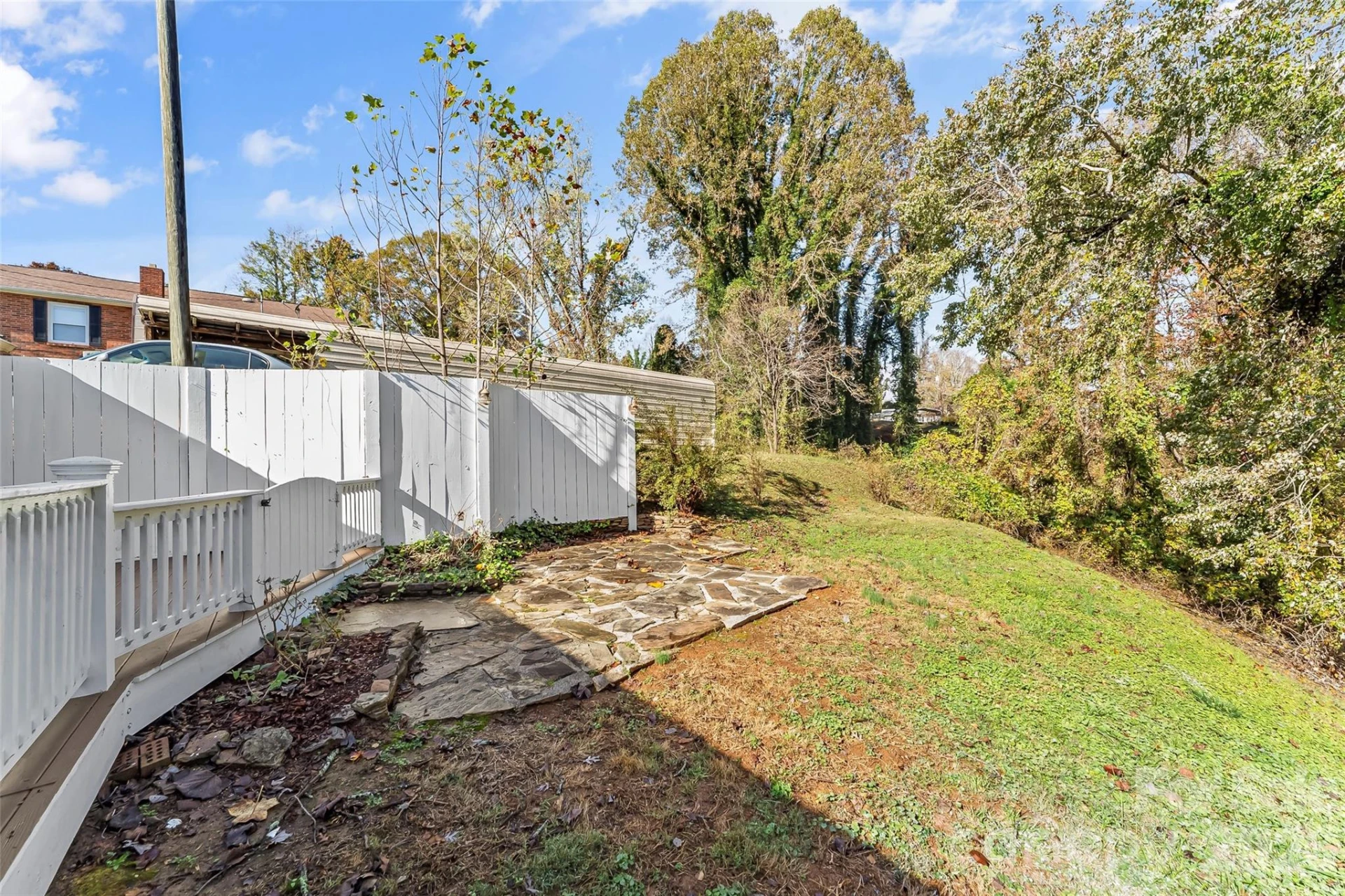 325 Dogwood Lane - Photo 27