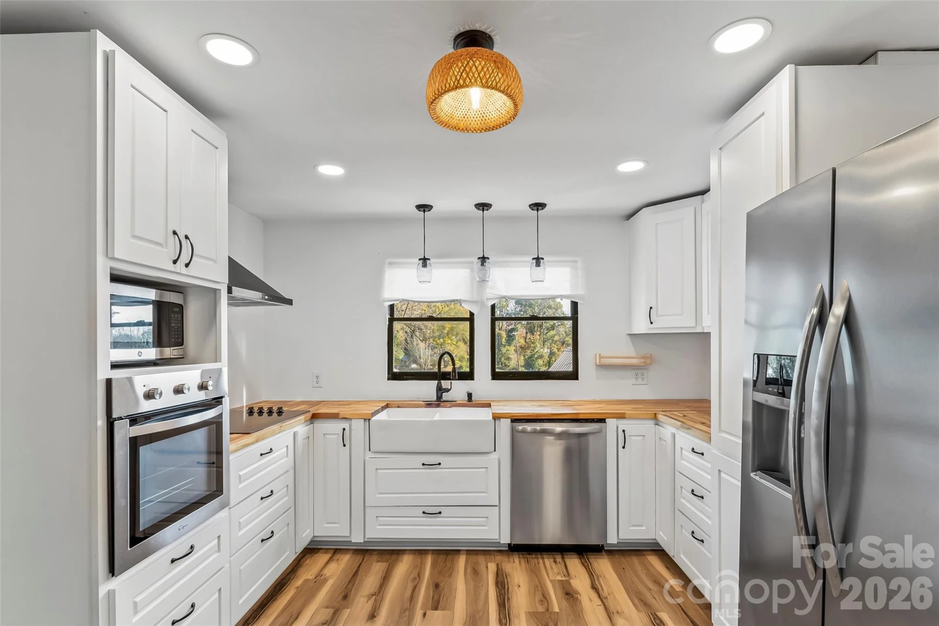 325 Dogwood Lane - Photo 10