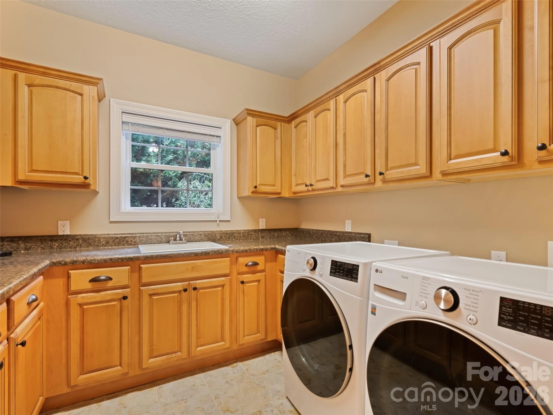 406 Inverness Drive - Photo 33
