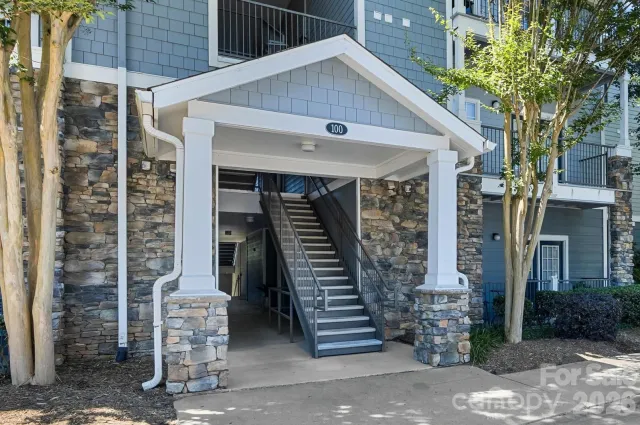 100 Vista Lake Drive, Candler, NC, 28715