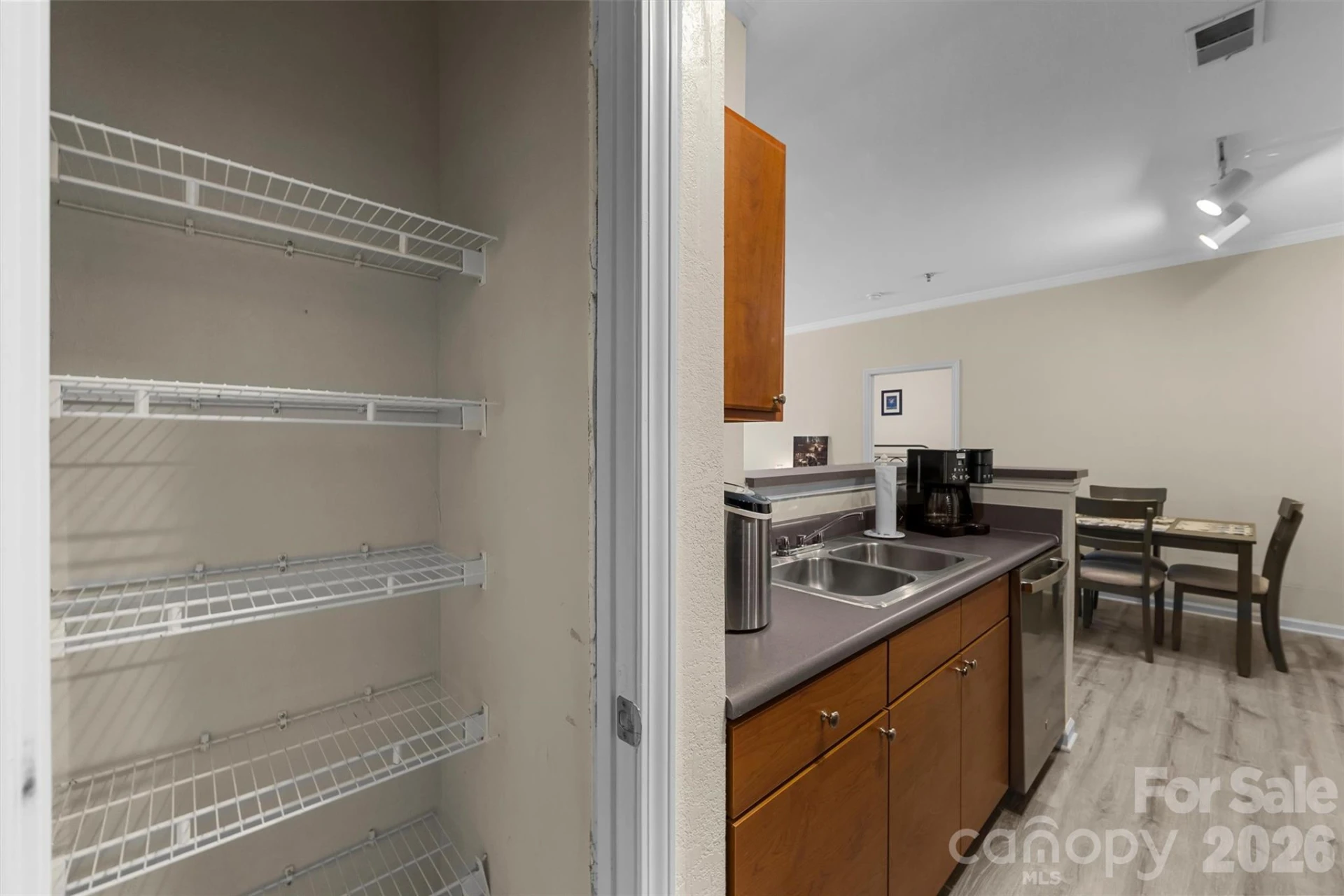 100 Vista Lake Drive #3 - Photo 12