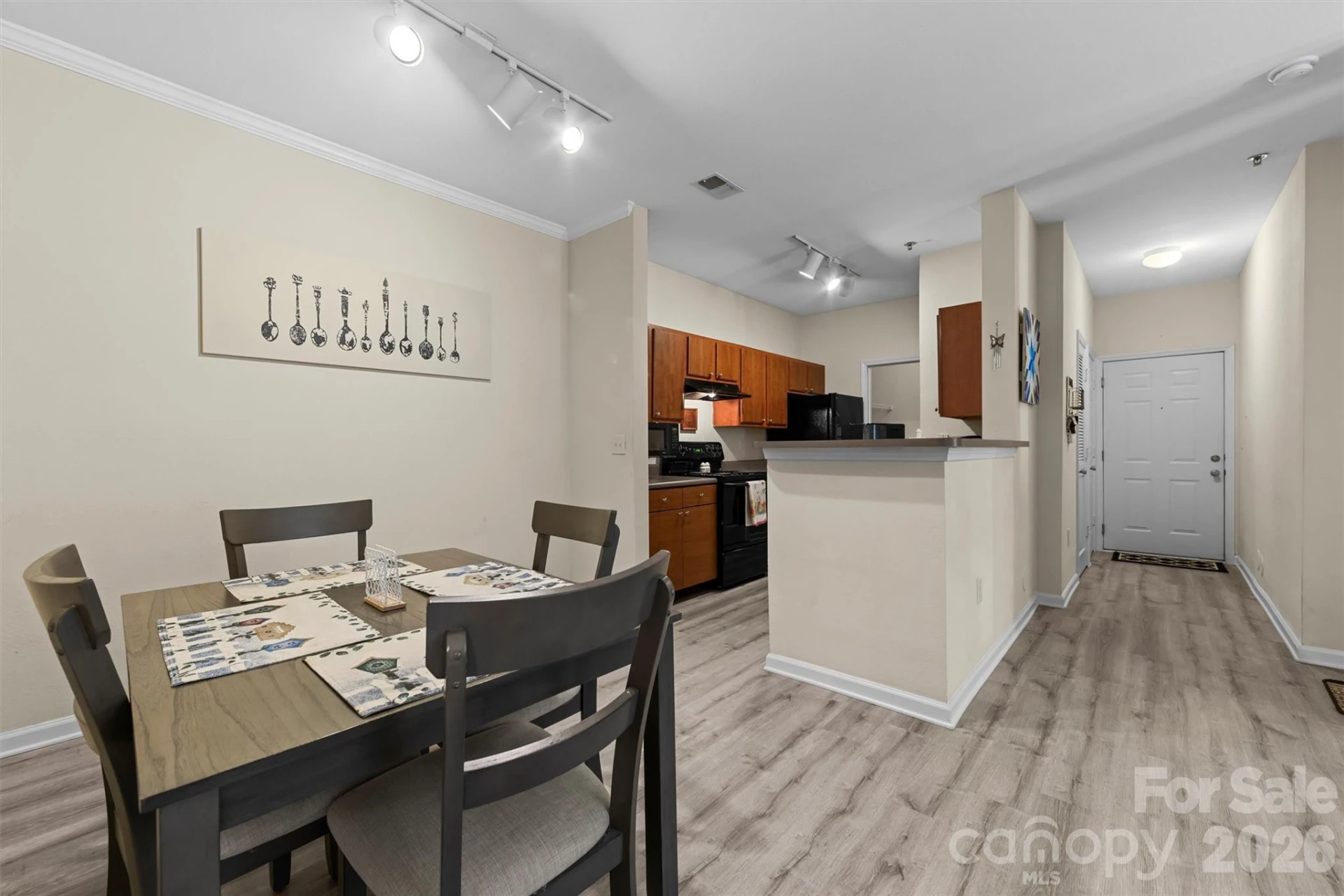 100 Vista Lake Drive #3 - Photo 6