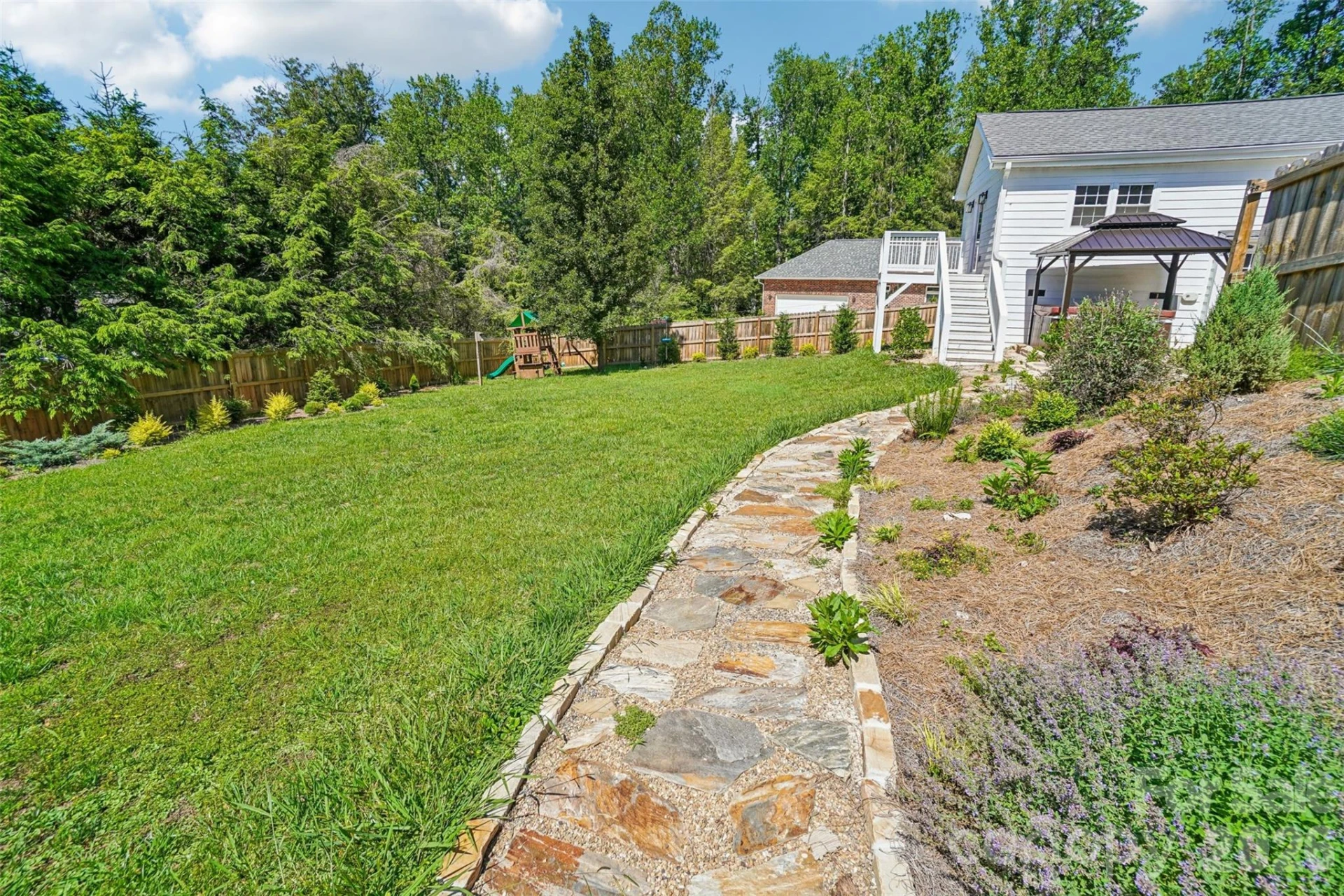 28 Ridgefield Place - Photo 45