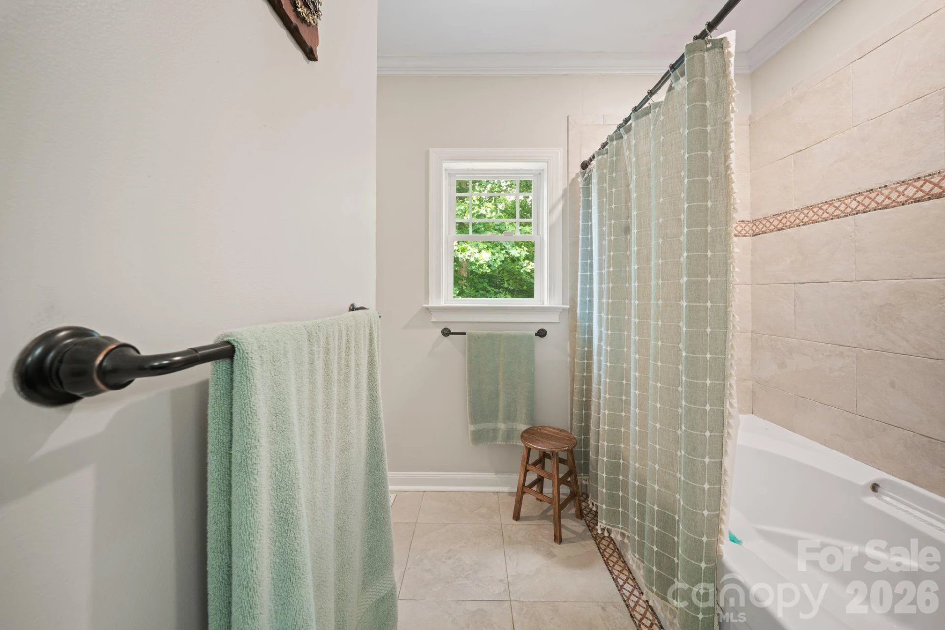 813 Beech Tree Place - Photo 16