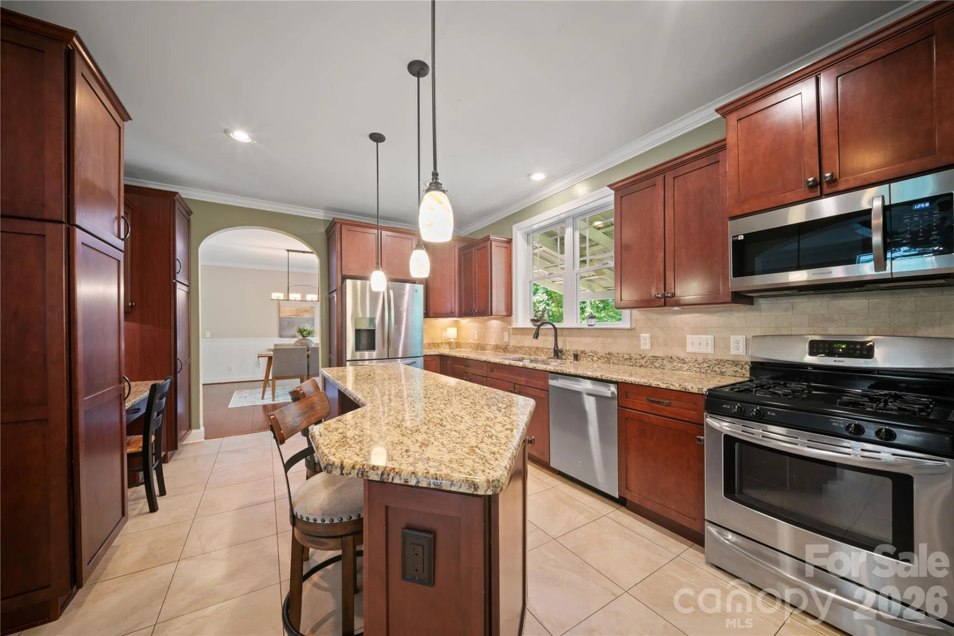 813 Beech Tree Place - Photo 7