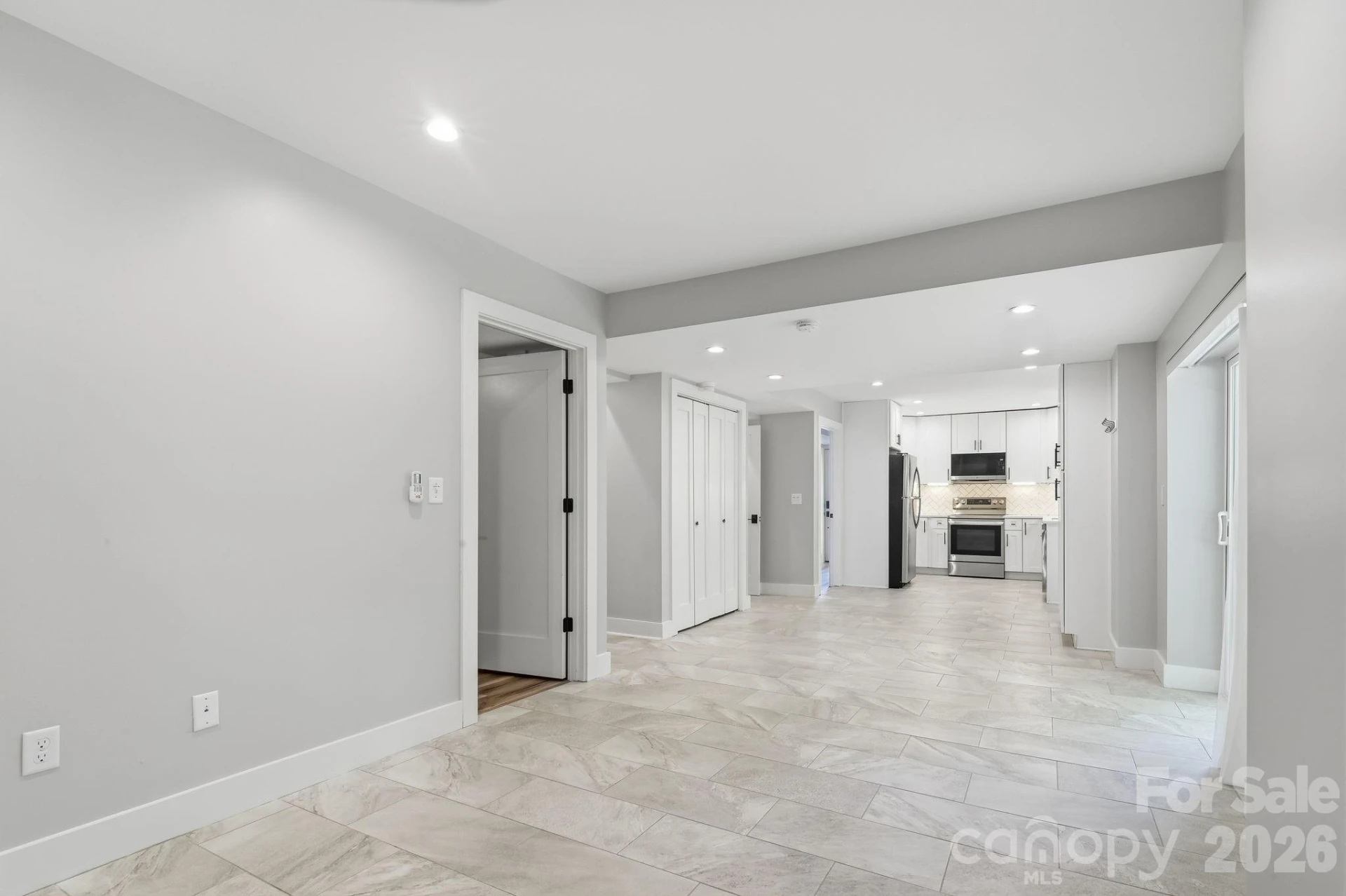 77 Trotter Place - Photo 12