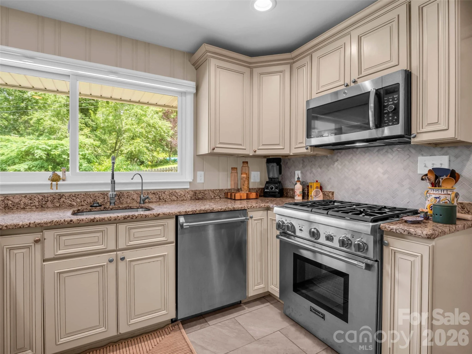2 Bevlyn Drive - Photo 29