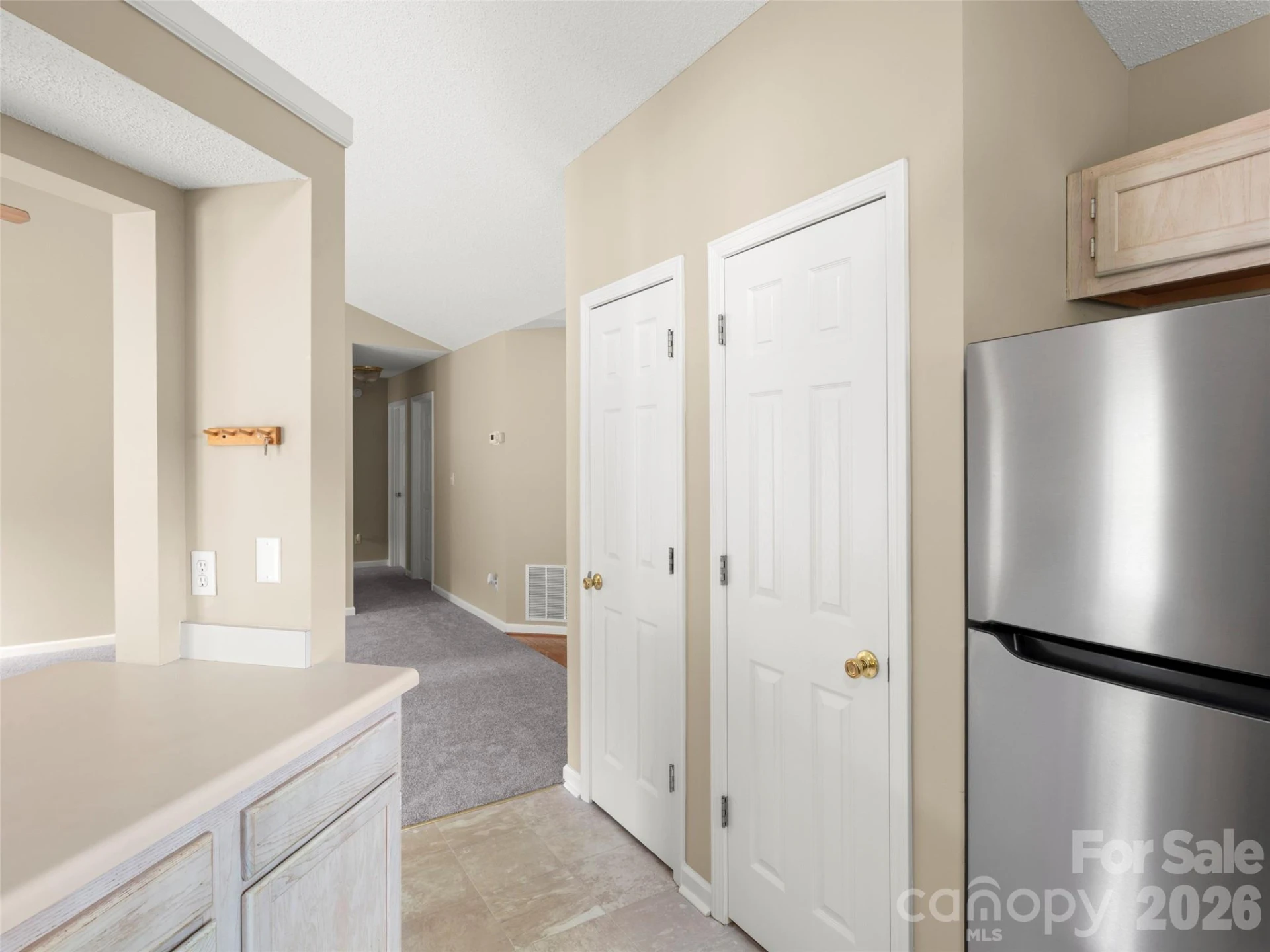 439 Glensprings Drive - Photo 11