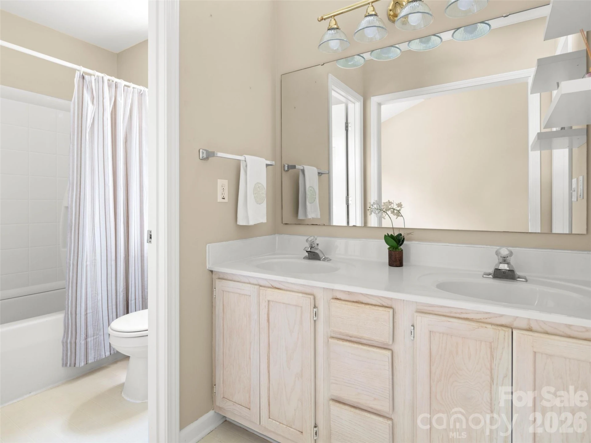 439 Glensprings Drive - Photo 16