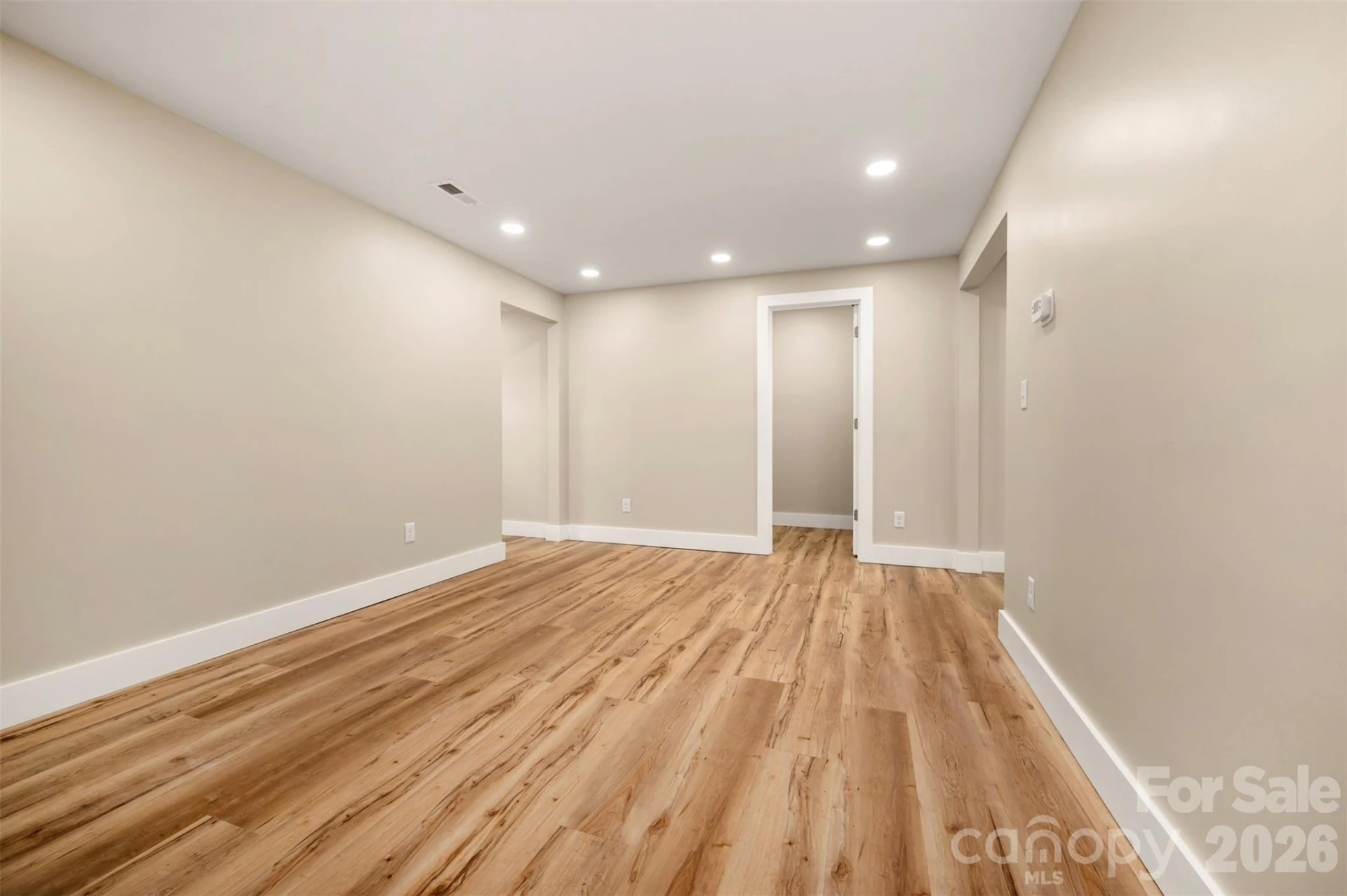 323 Stepp Avenue - Photo 8