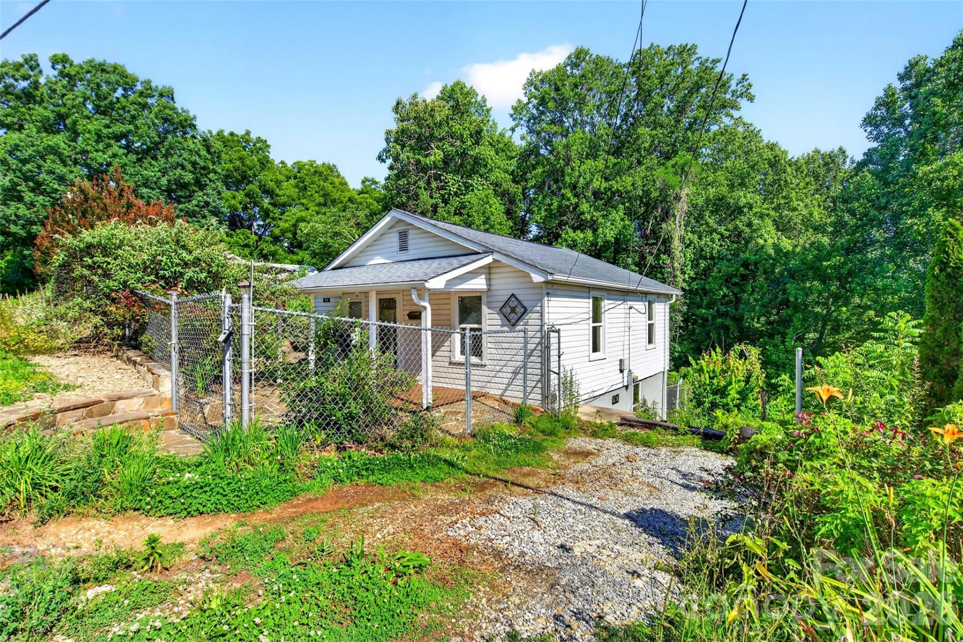 119 Seagle Street - Photo 3