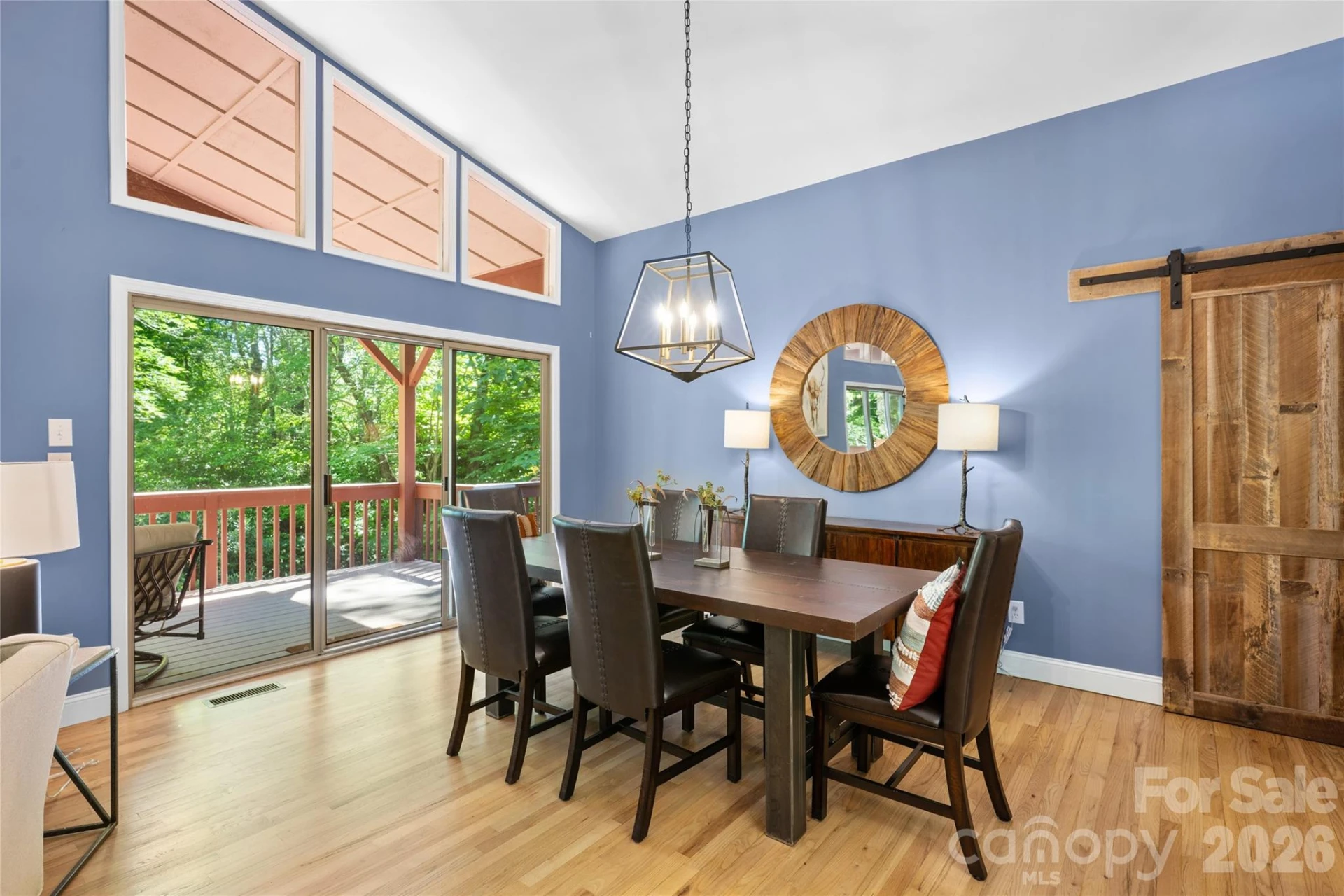 522 Toxaway Court - Photo 11