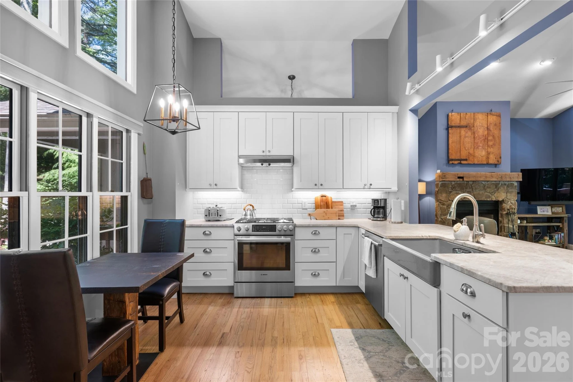 522 Toxaway Court - Photo 13