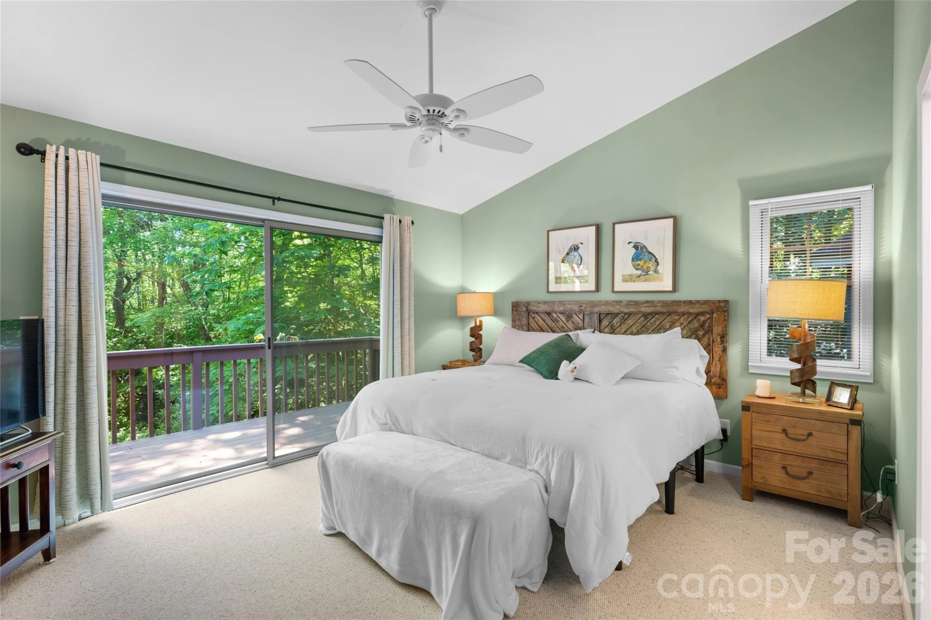 522 Toxaway Court - Photo 17
