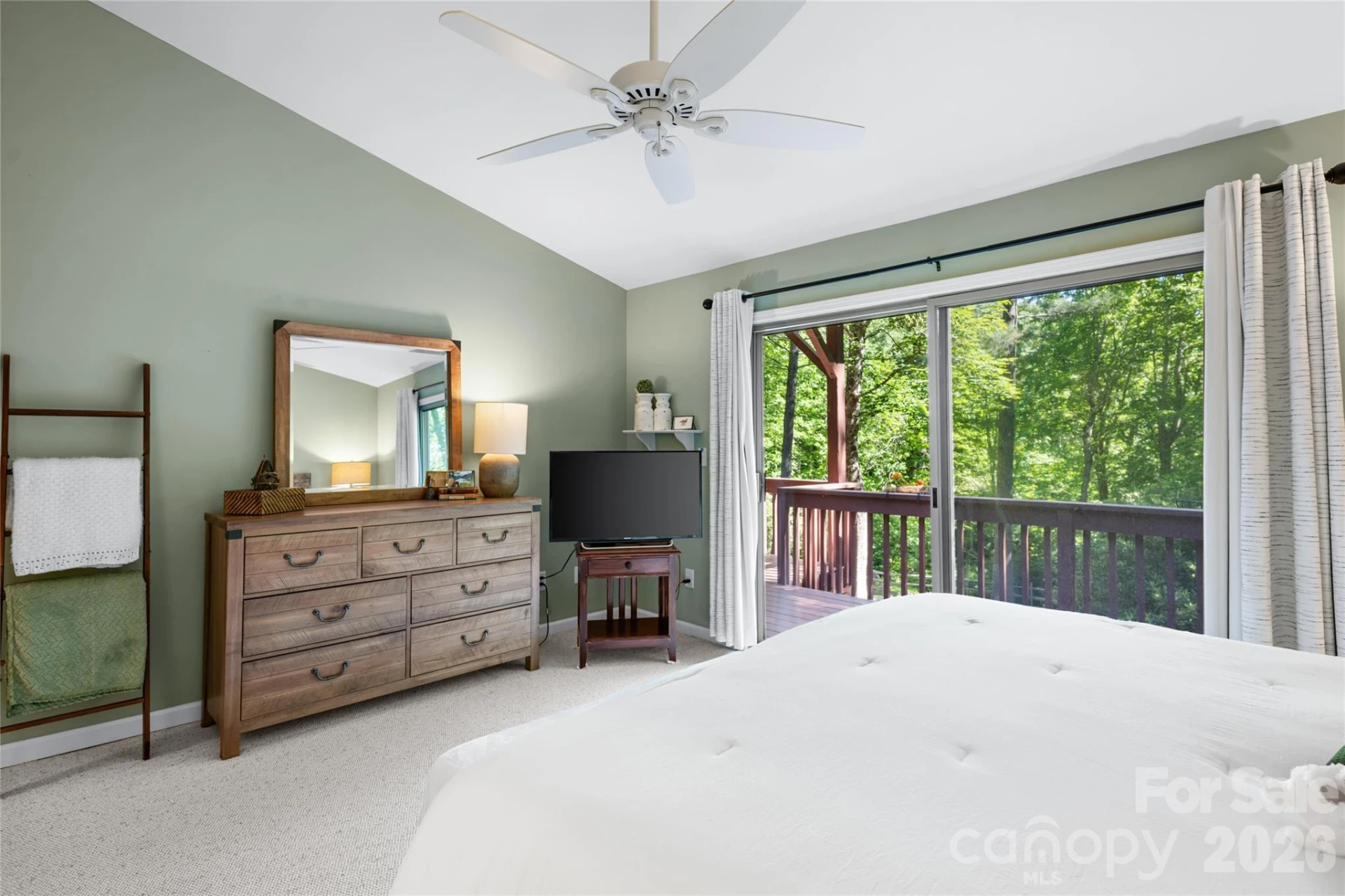 522 Toxaway Court - Photo 19