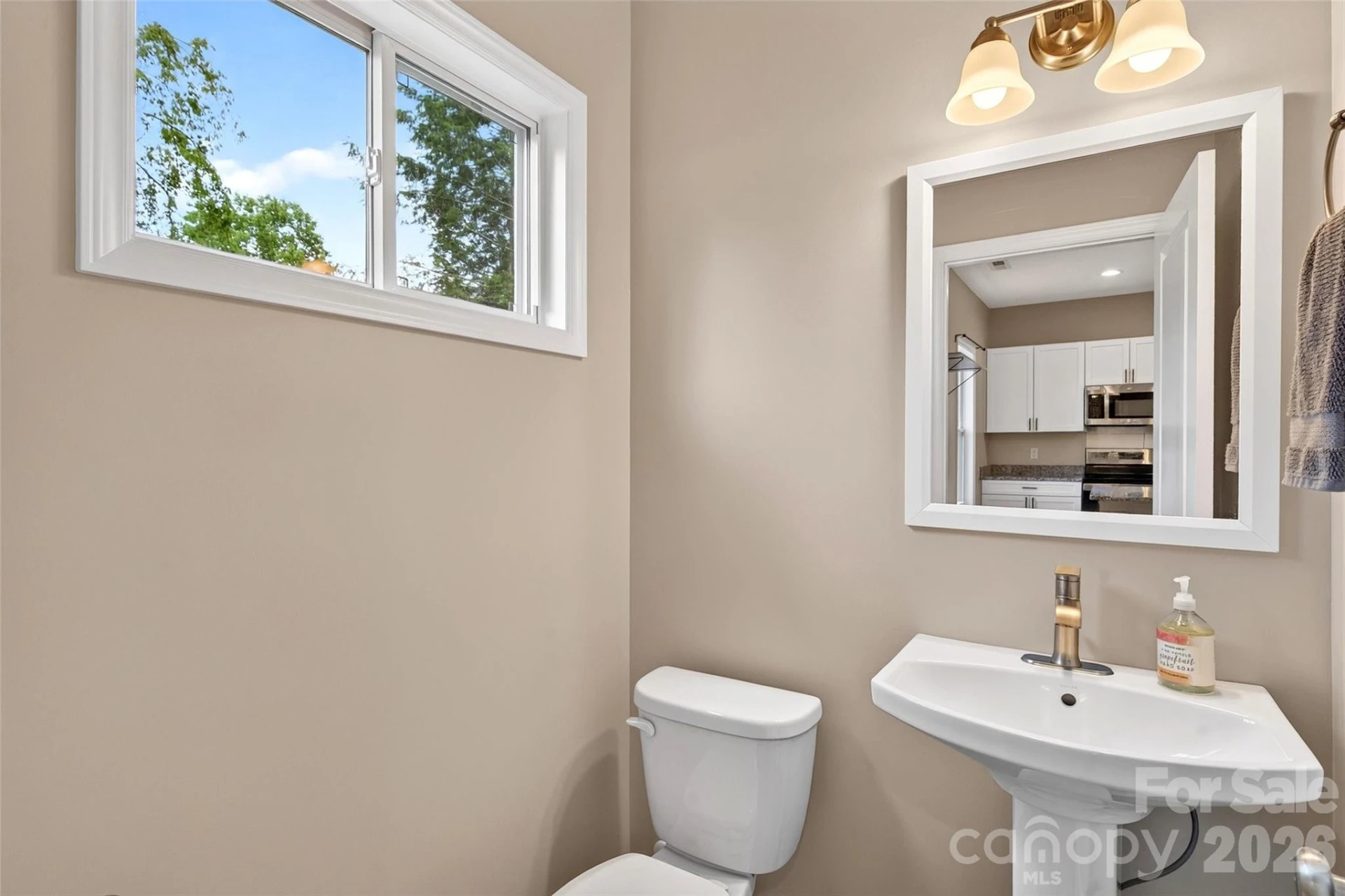 88 Walker Street - Photo 14