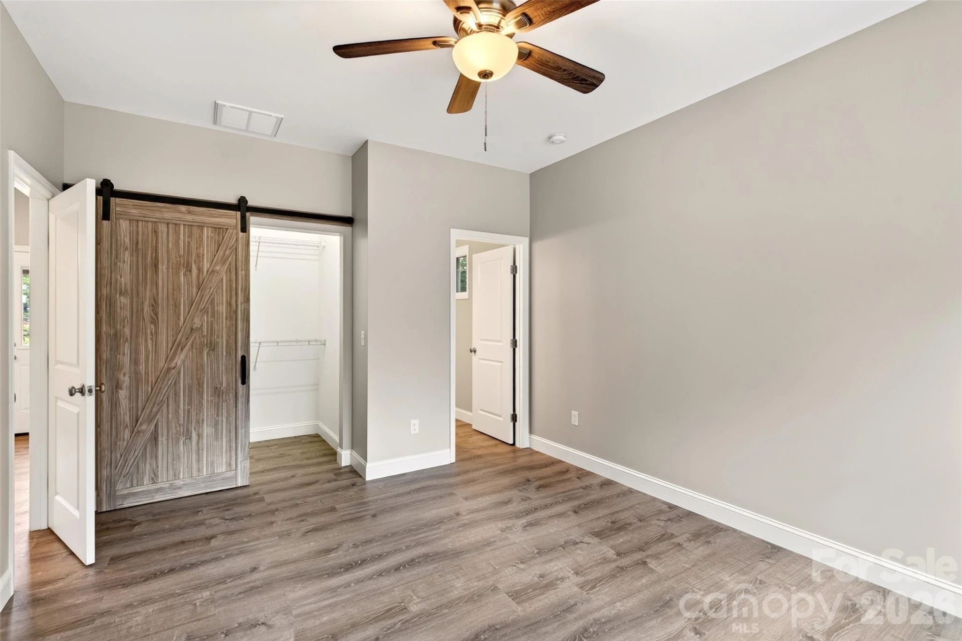 88 Walker Street - Photo 16