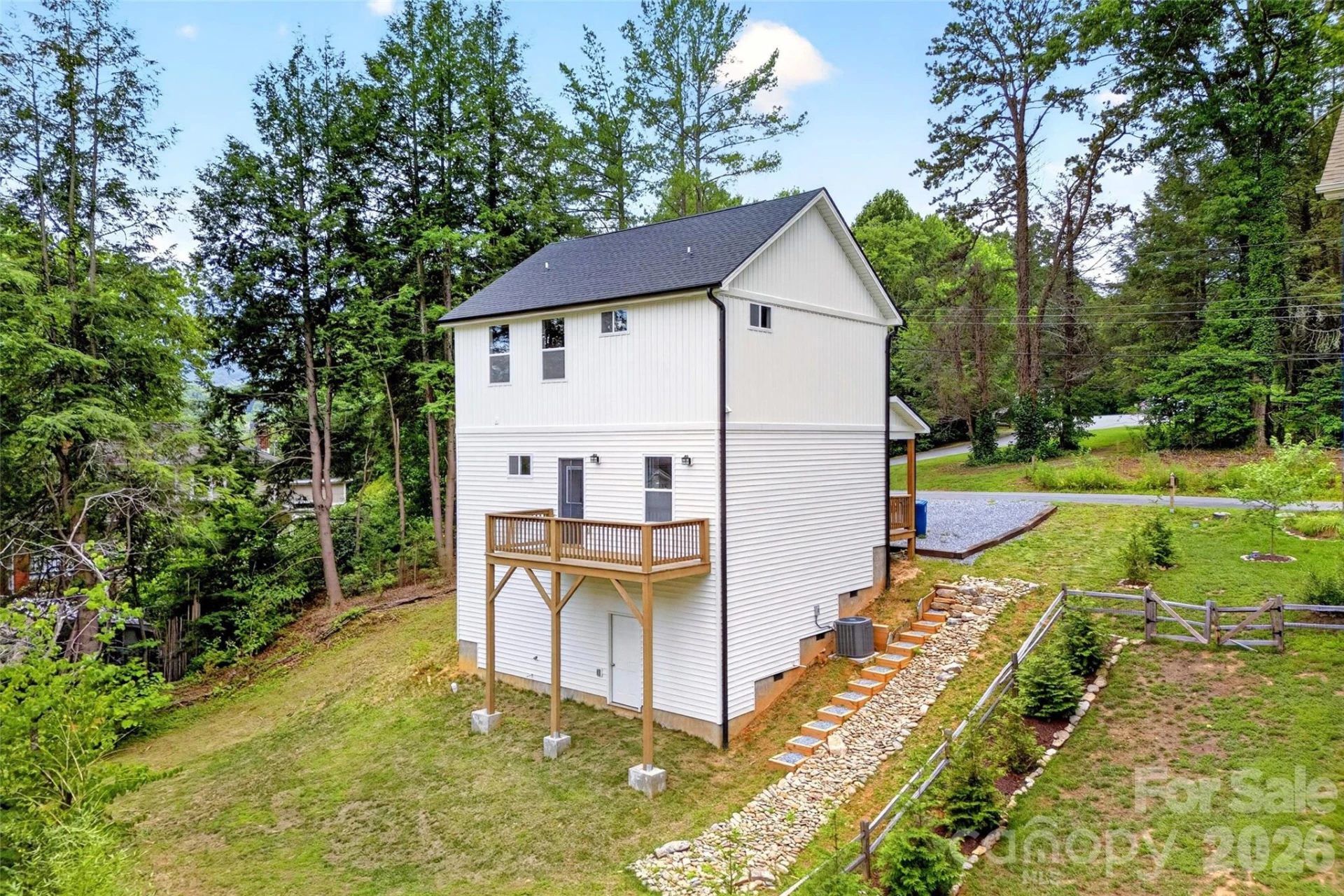 88 Walker Street - Photo 4