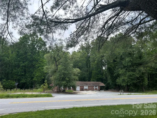 3177 Haywood Road, Hendersonville, NC, 28791