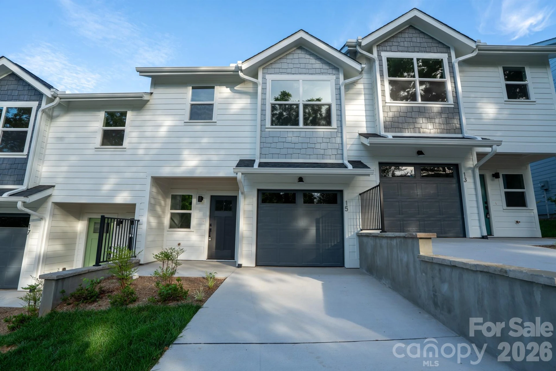 15 Bolton Street #8