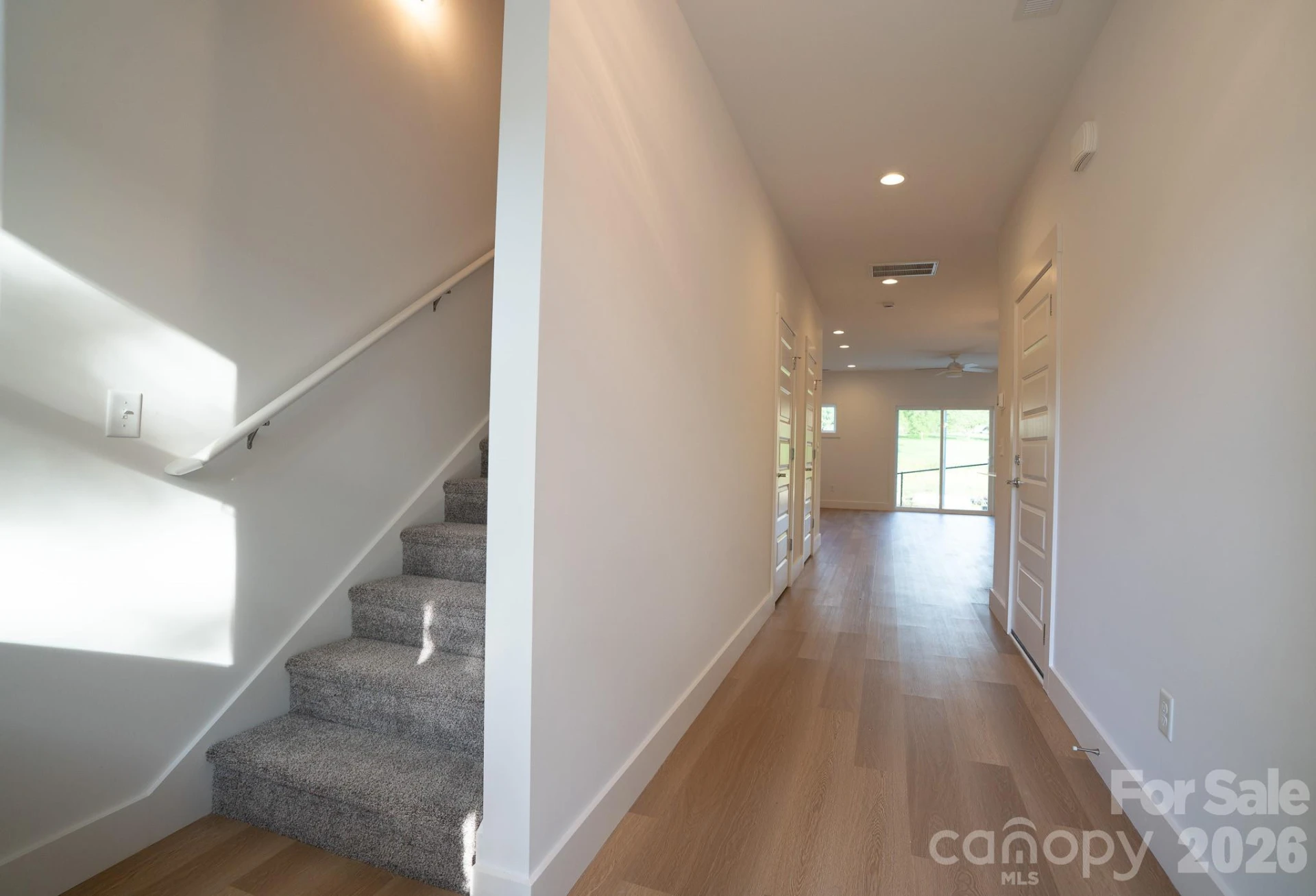15 Bolton Street #8 - Photo 3