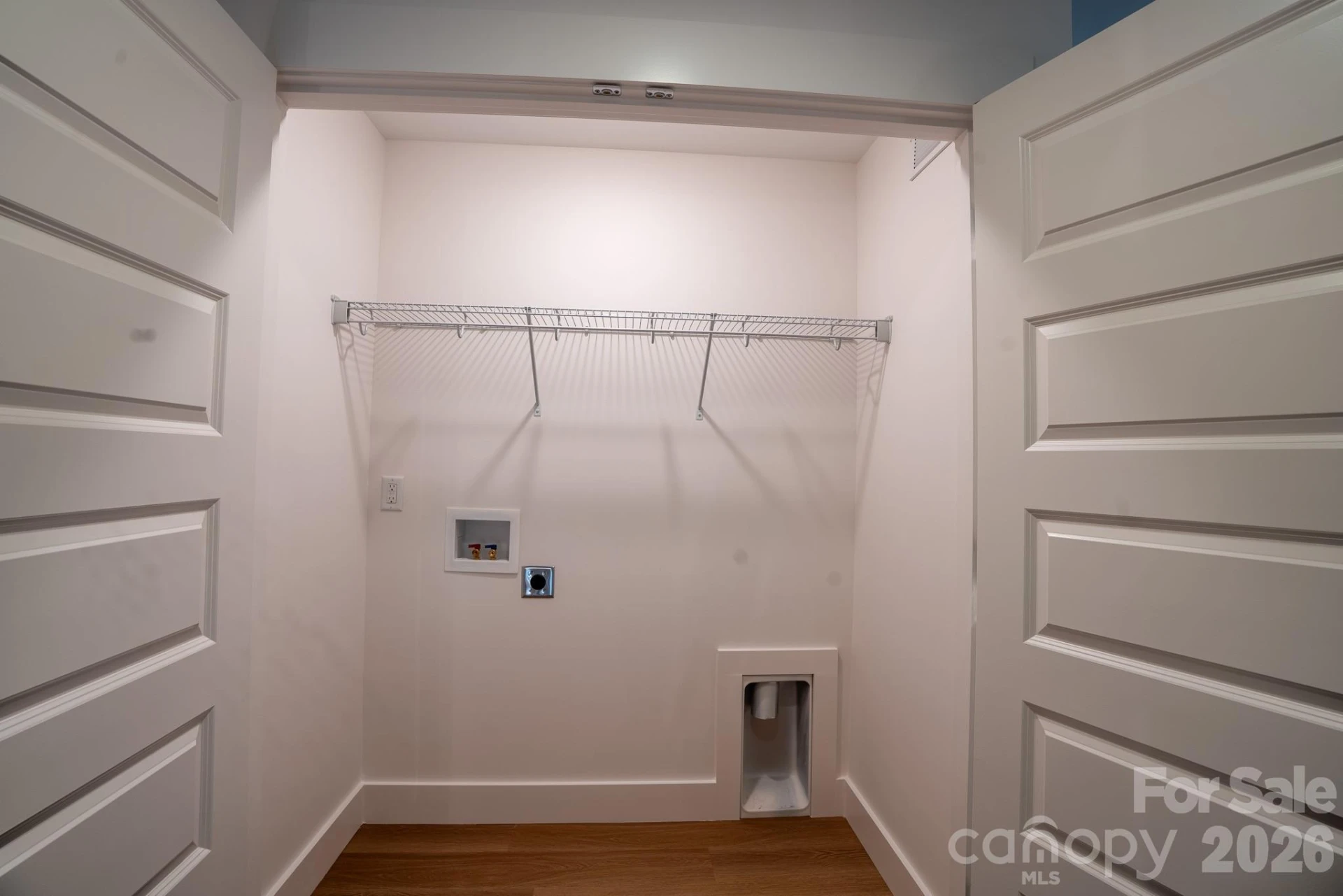 15 Bolton Street #8 - Photo 8