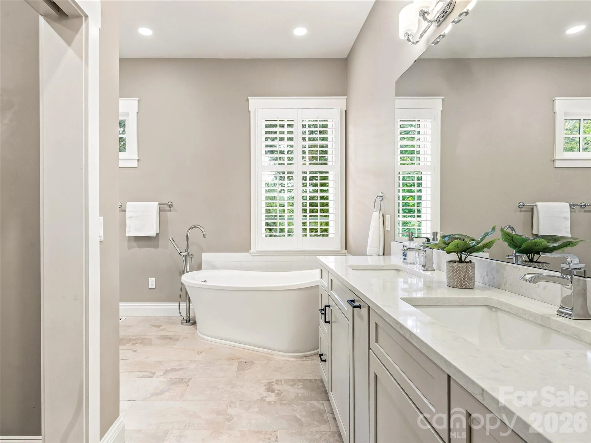 1 Cedar Chine Drive - Photo 26