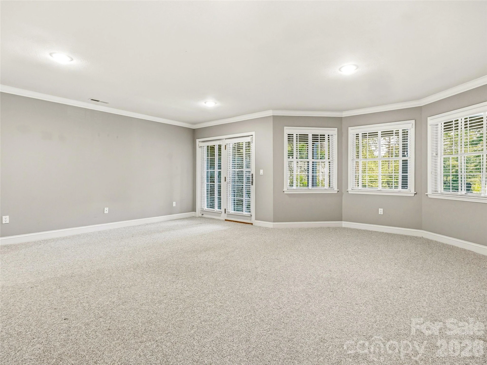 1 Cedar Chine Drive - Photo 40