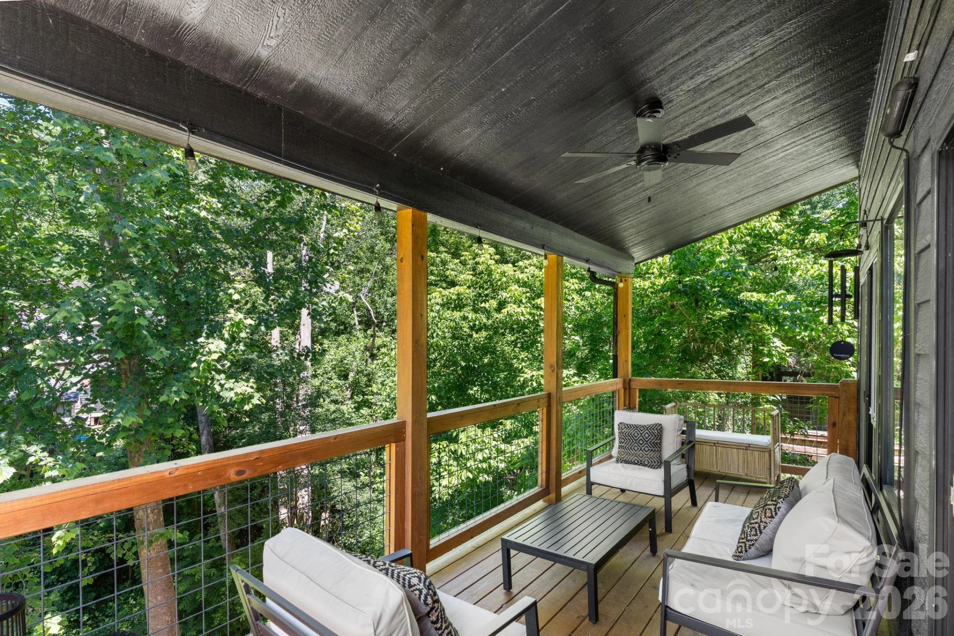 158 Simcoe Street - Photo 19