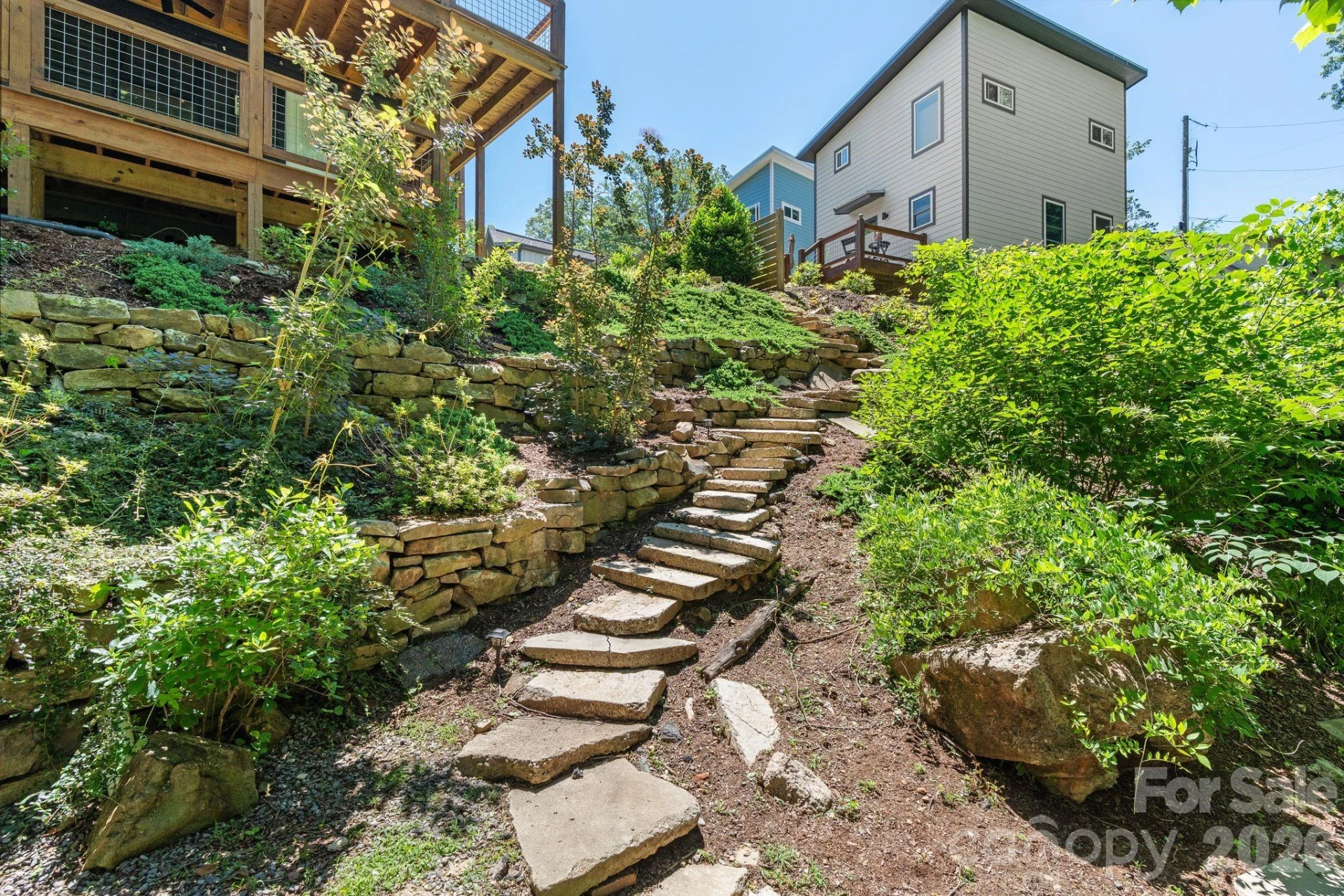 158 Simcoe Street - Photo 29