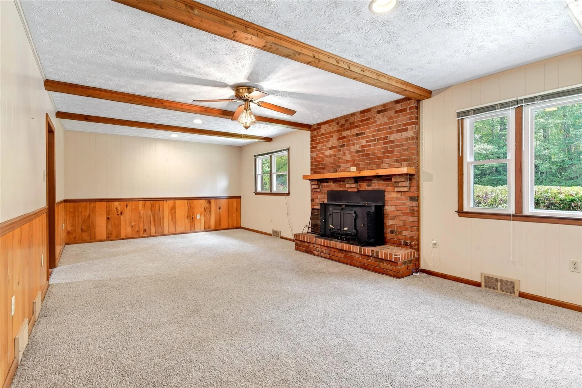 103 Richard Lane - Photo 7