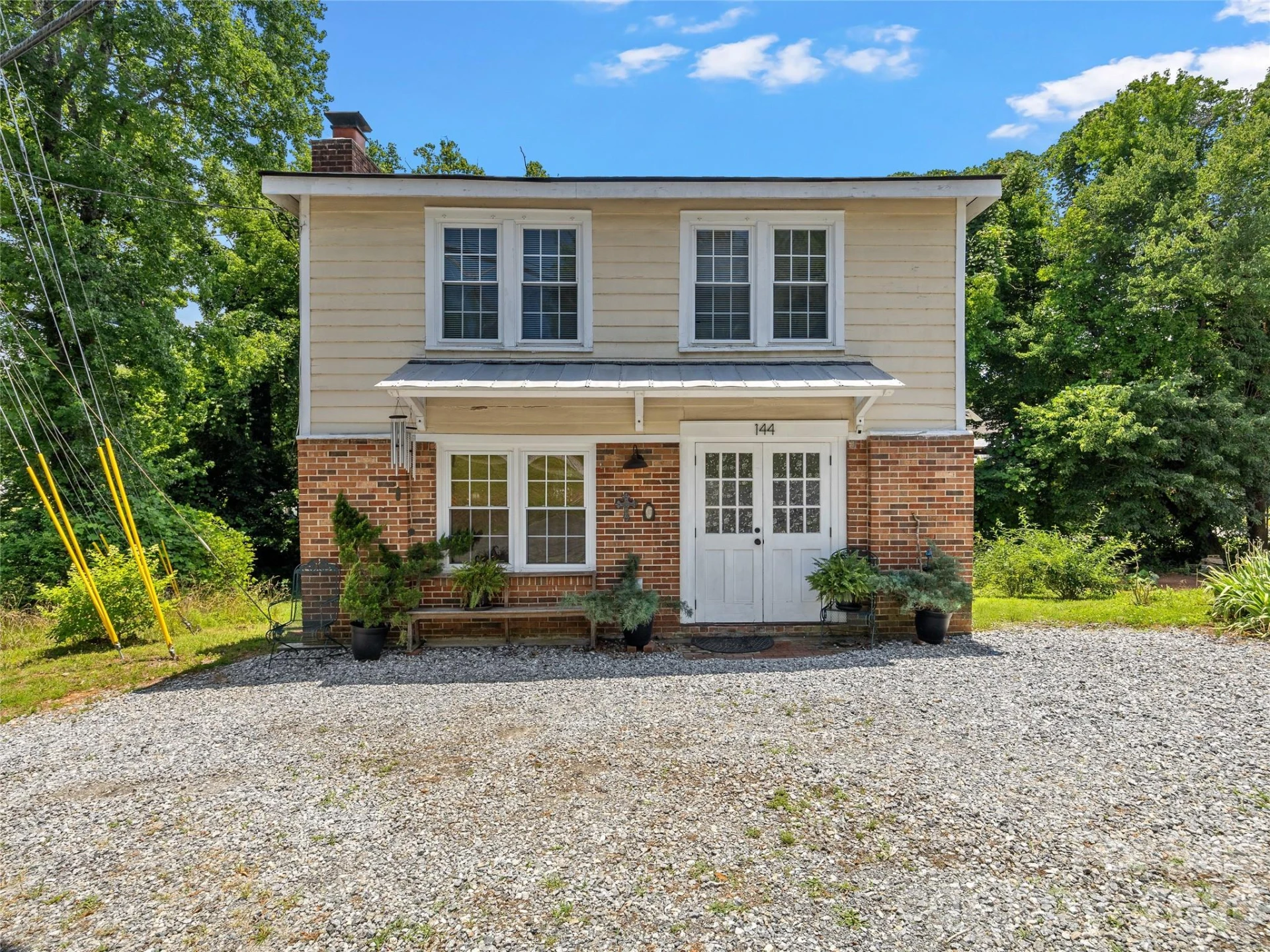 144 Howard Street