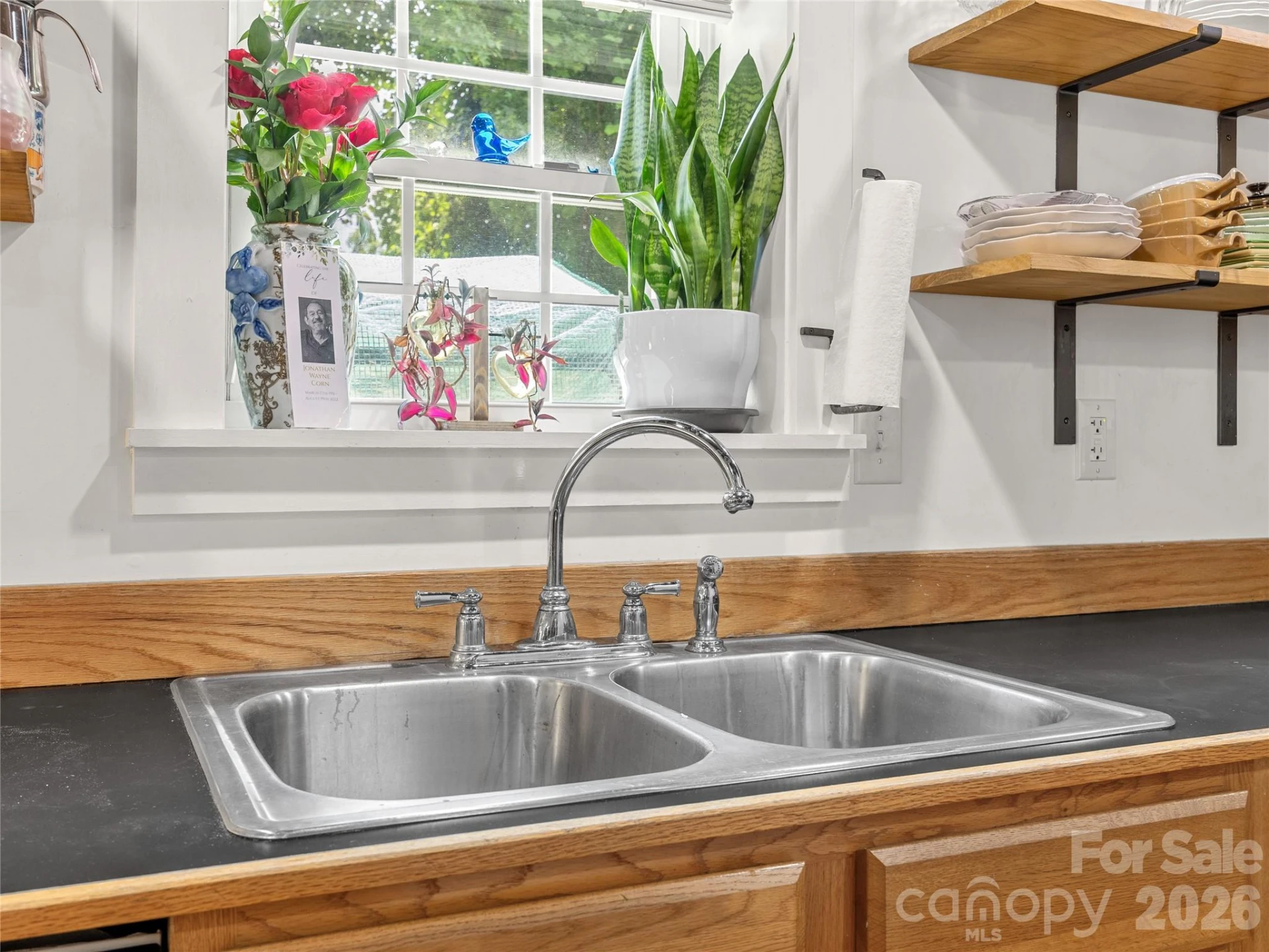 144 Howard Street - Photo 15