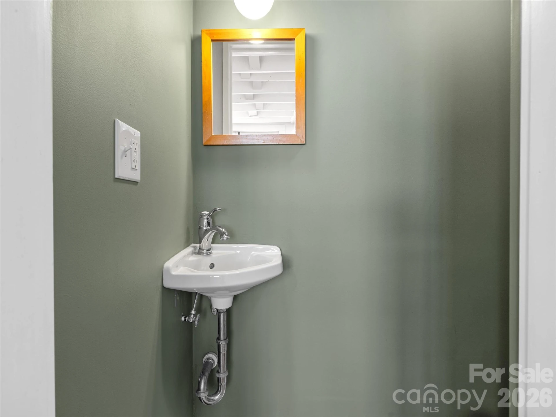 144 Howard Street - Photo 17