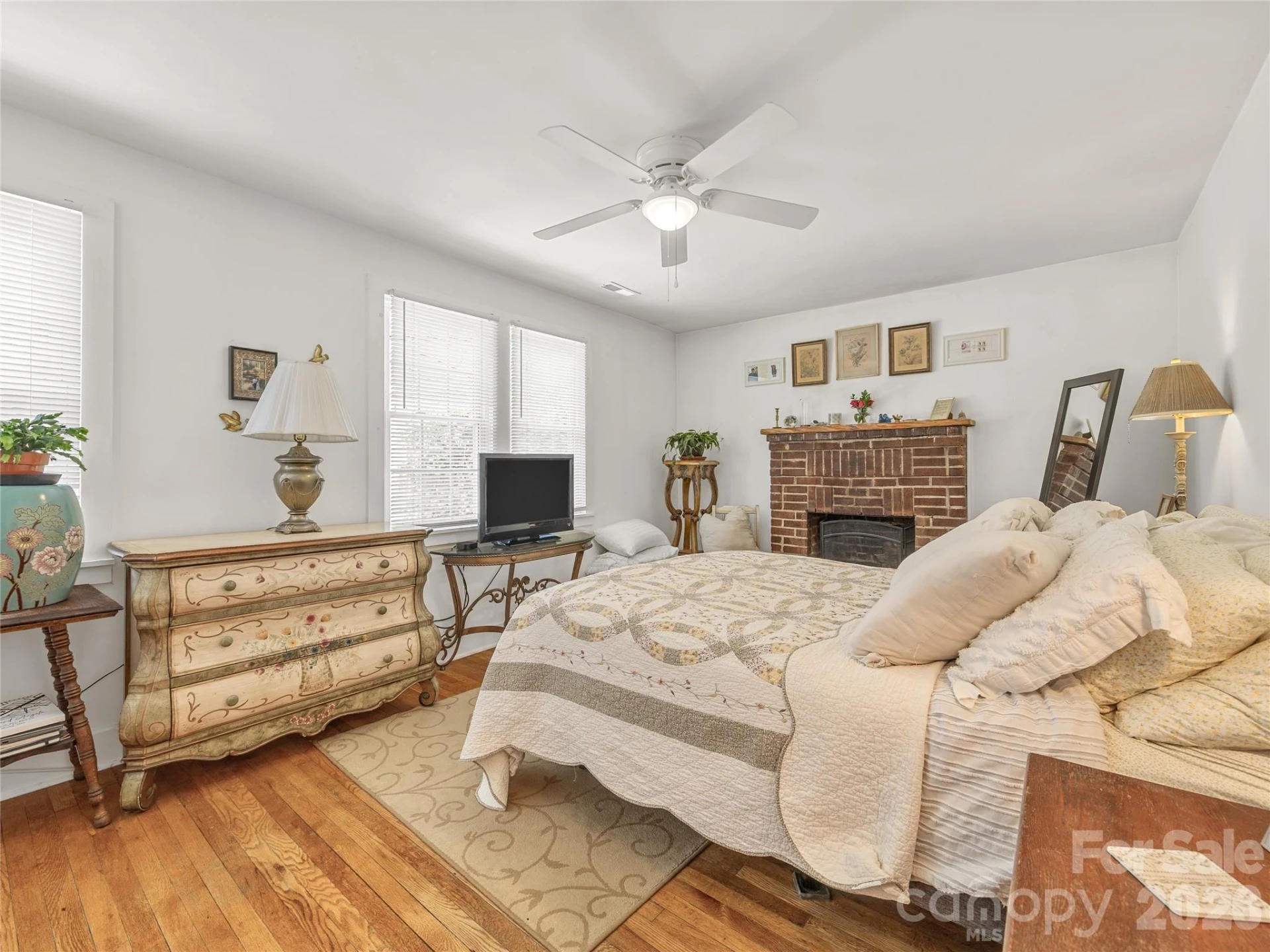 144 Howard Street - Photo 18